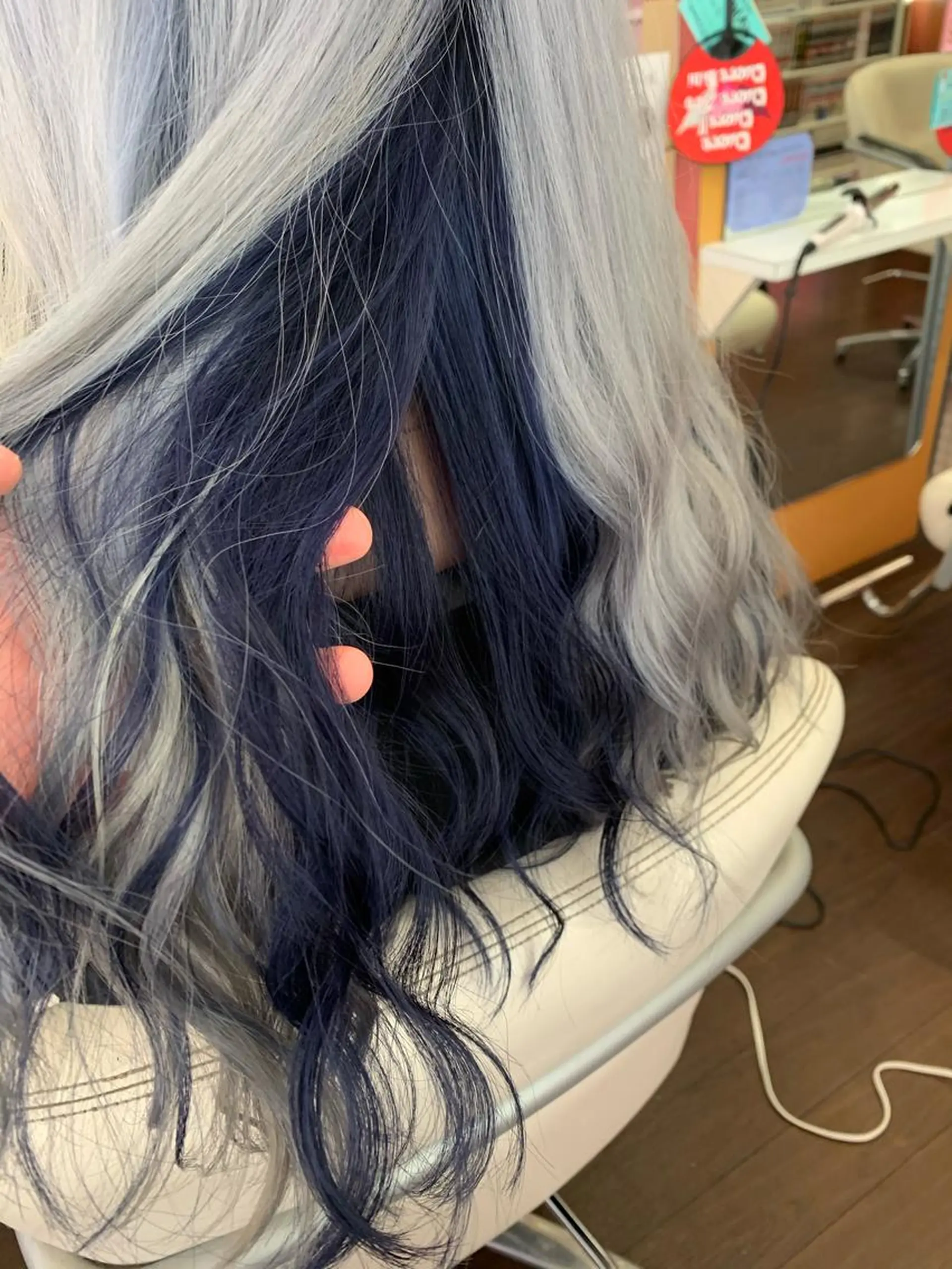 ロング ヘアカラー たけい ゆうきのヘアスタイル