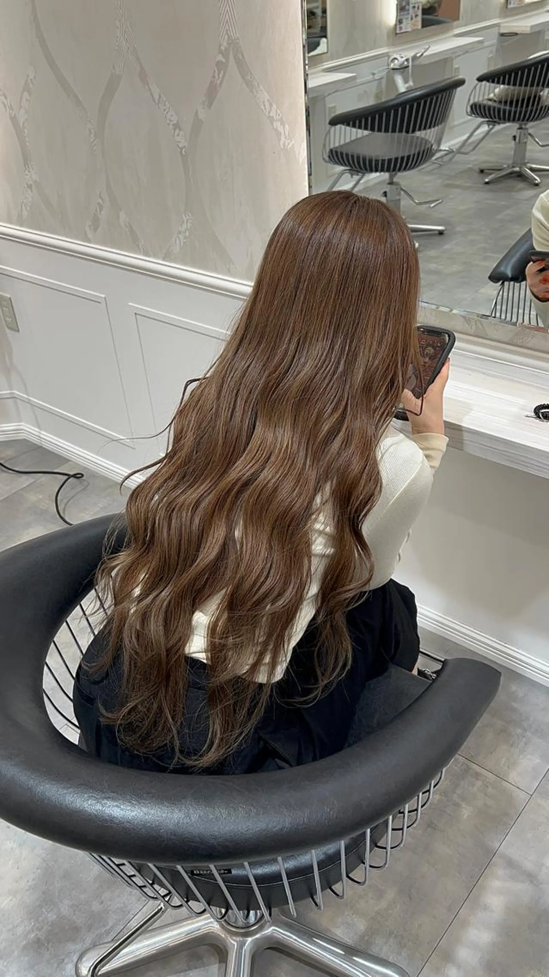 ロング カラー 梅田 カットモデル募集のヘアスタイル
