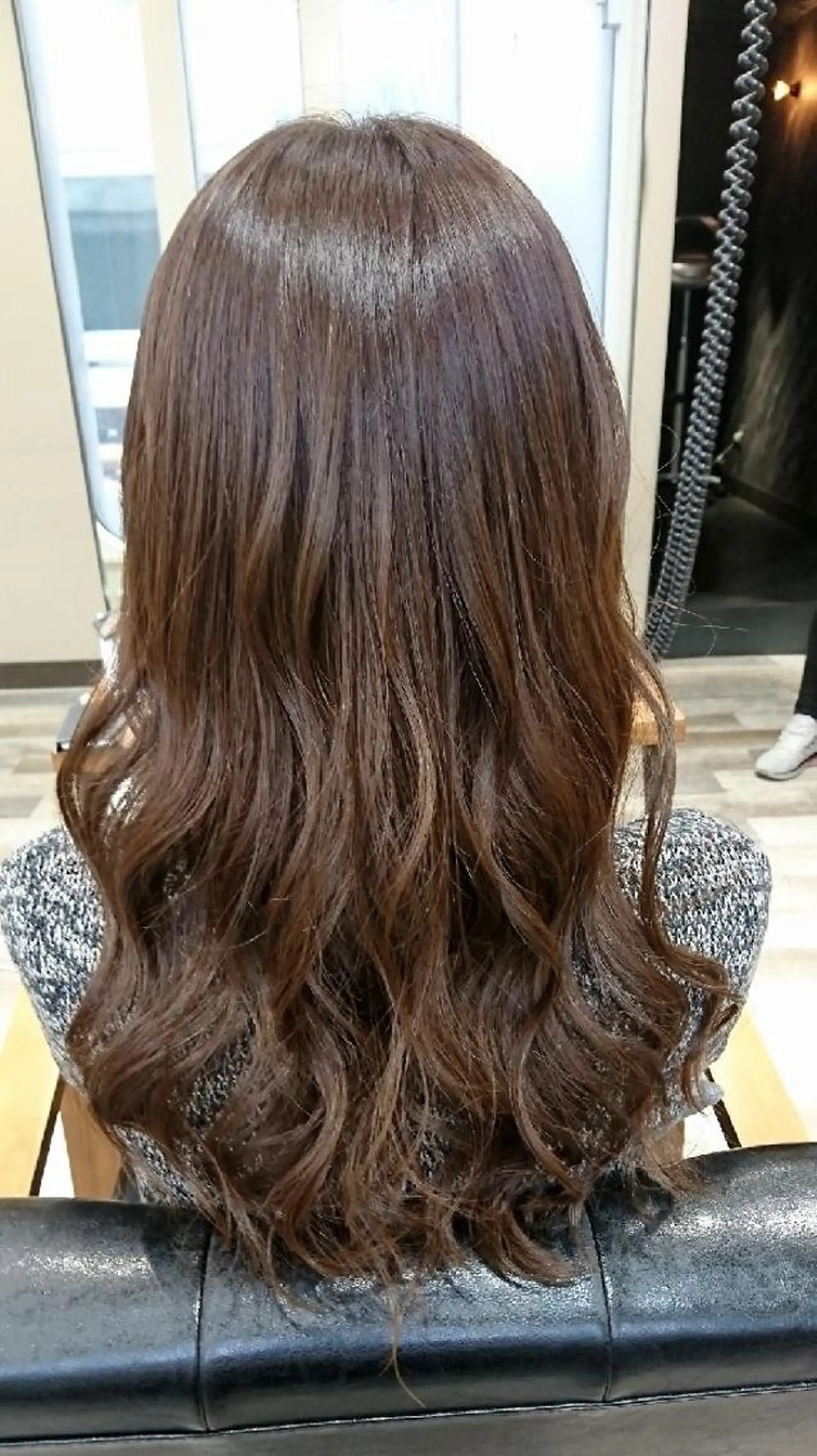 ロング カラー アッシュ ベージュカラー イルミナカラー 艶カラー/インナー /グラデ/大西小百合のヘアスタイル