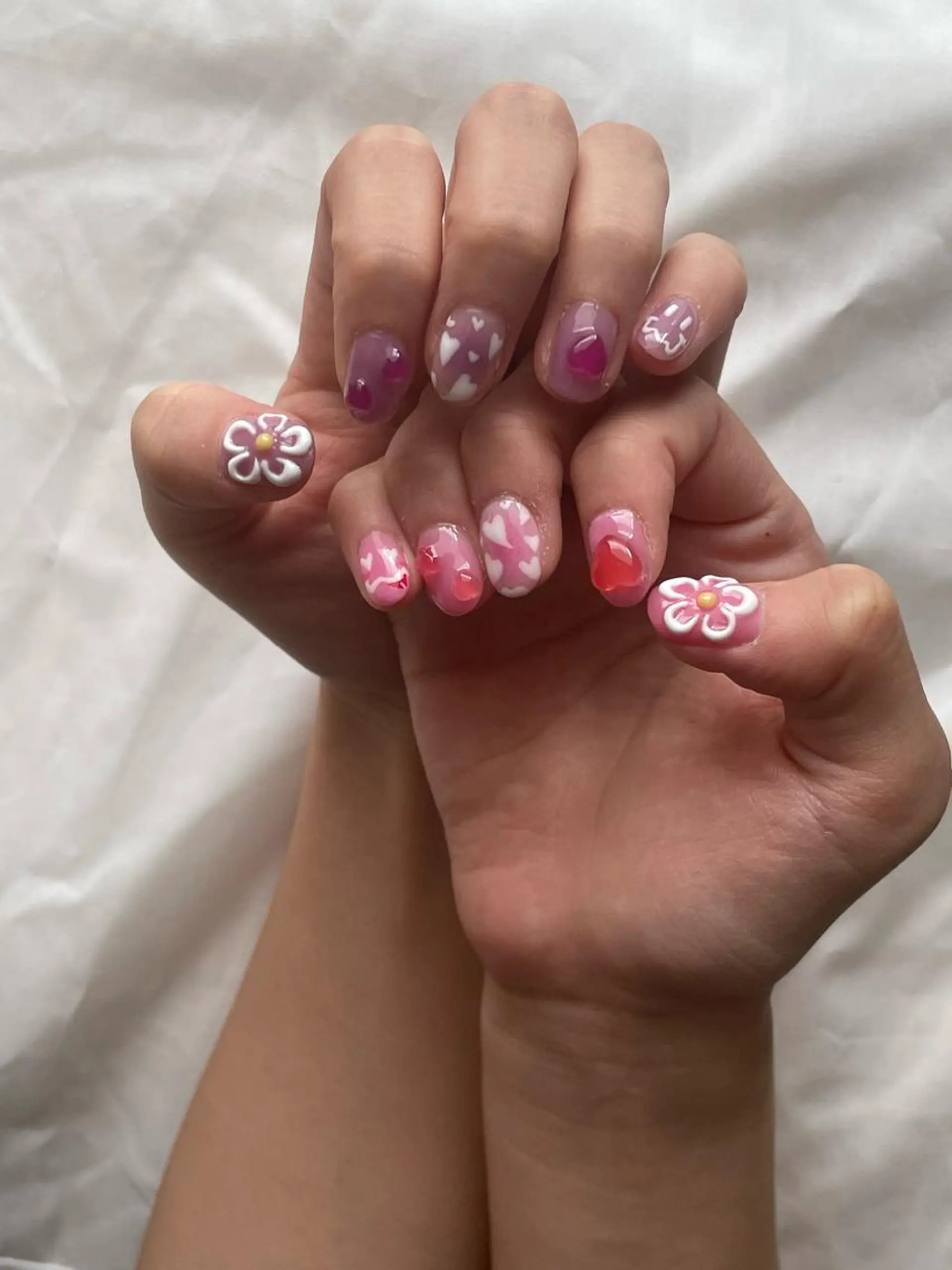 ネイル ぷっくりネイル CHIKASHIGE MAXKELLY🐚のネイルデザイン