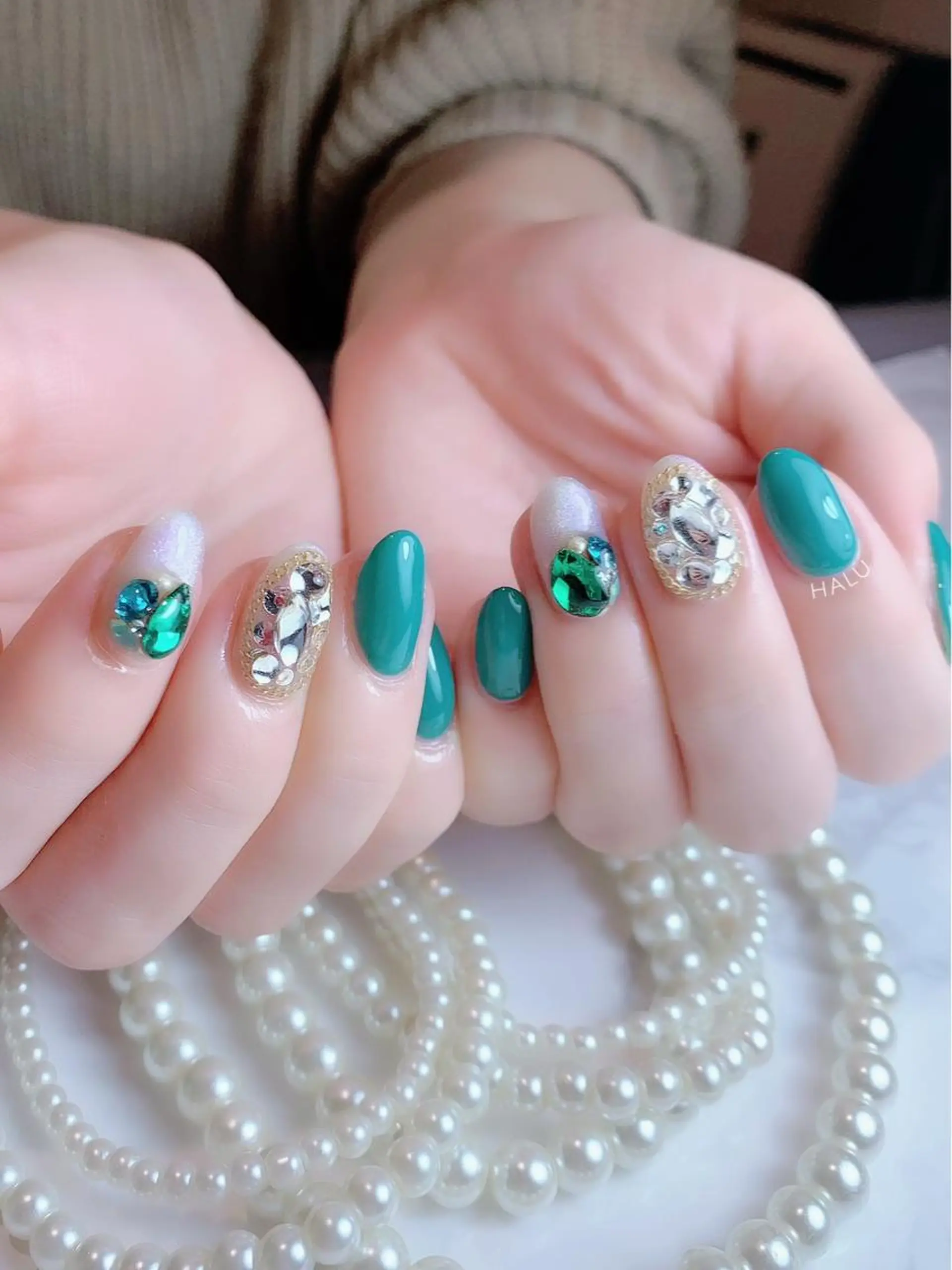 ネイル グリーン HALU ハルのネイルデザイン