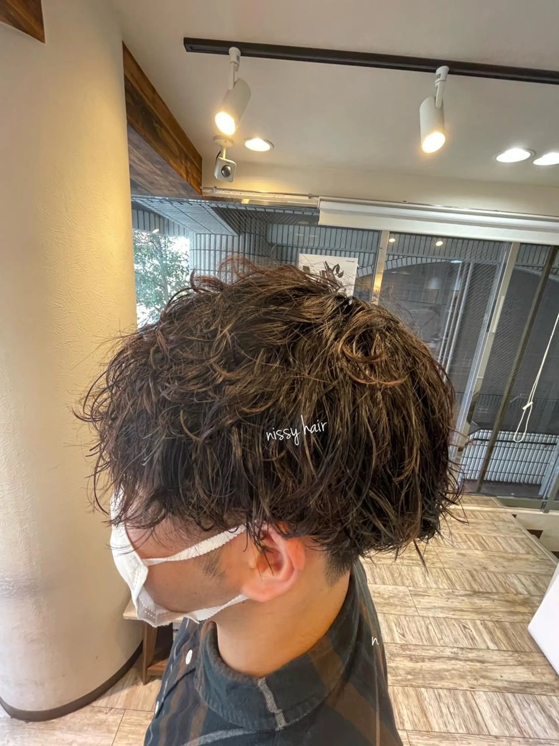 ショート パーマ メンズ メンズパーマ ツーブロック 刈り上げ メンズウルフカット アッシュ 桜木町/西山竜一 /大人可愛い×美髪のヘアスタイル