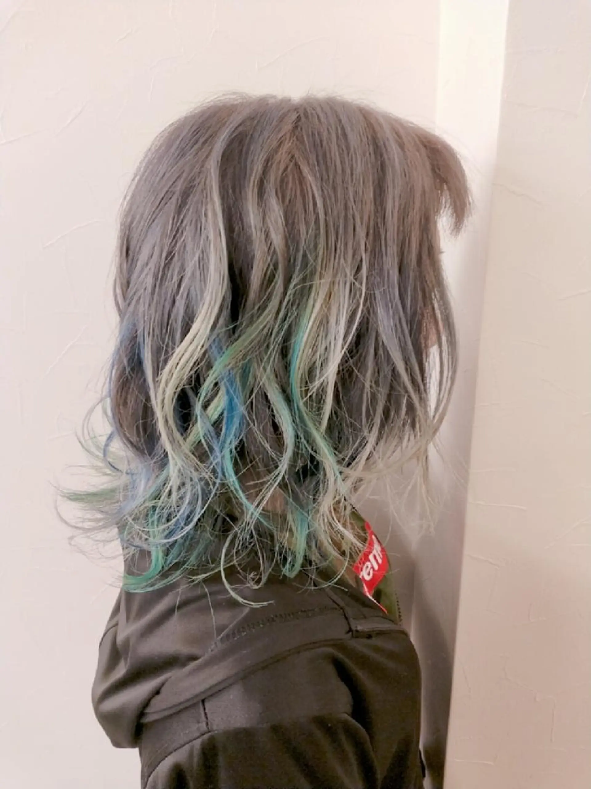ミディアム カラー バレイヤージュ ブリーチ ブルーカラー ダブルカラー グラデーションカラー Lilith所属・デザインカラー 髪質改善Lilithのその他イメージ