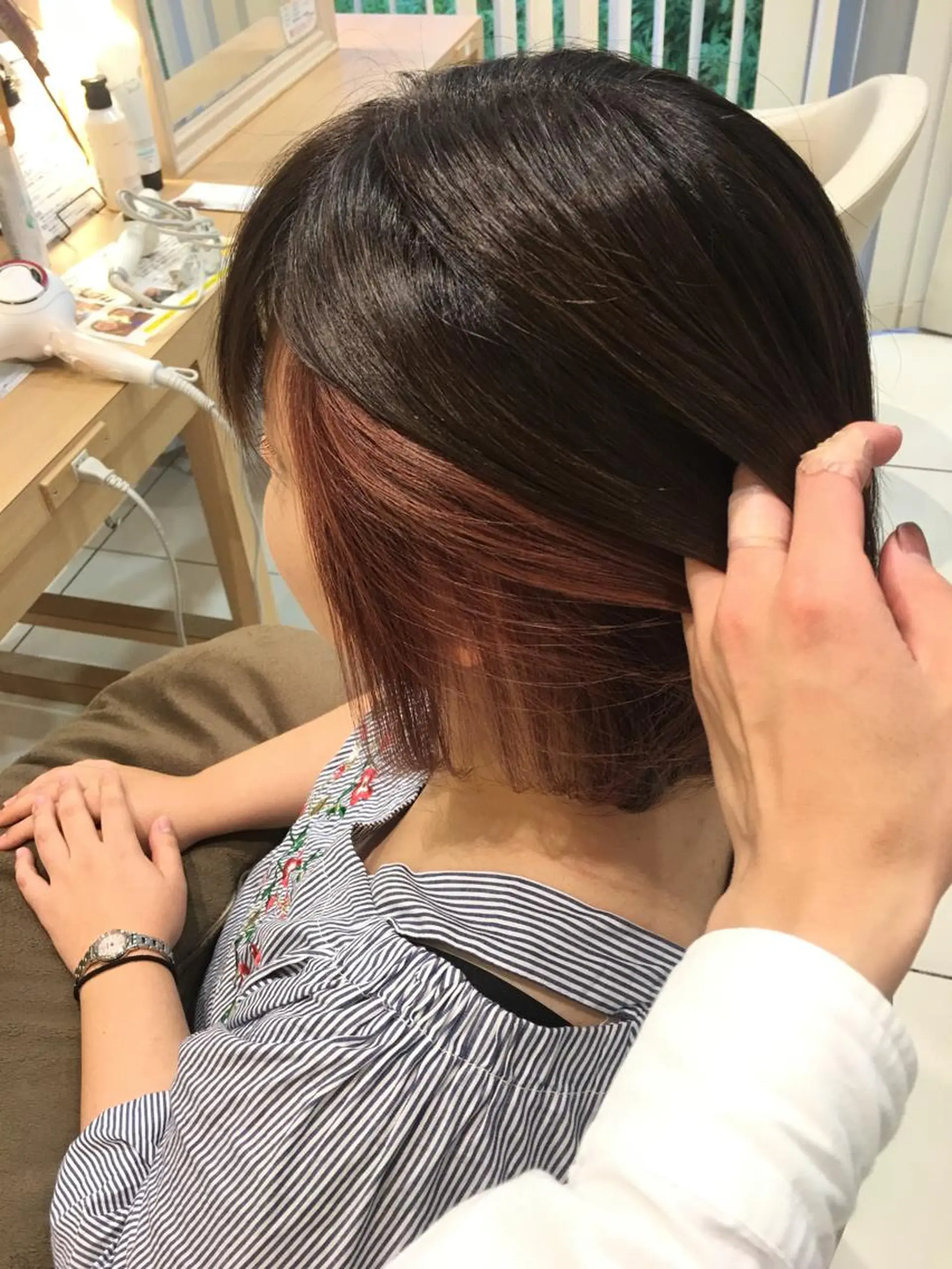 ショート カラー ピンクカラー 小田原NO1 美容師 飯田飛翔のヘアスタイル