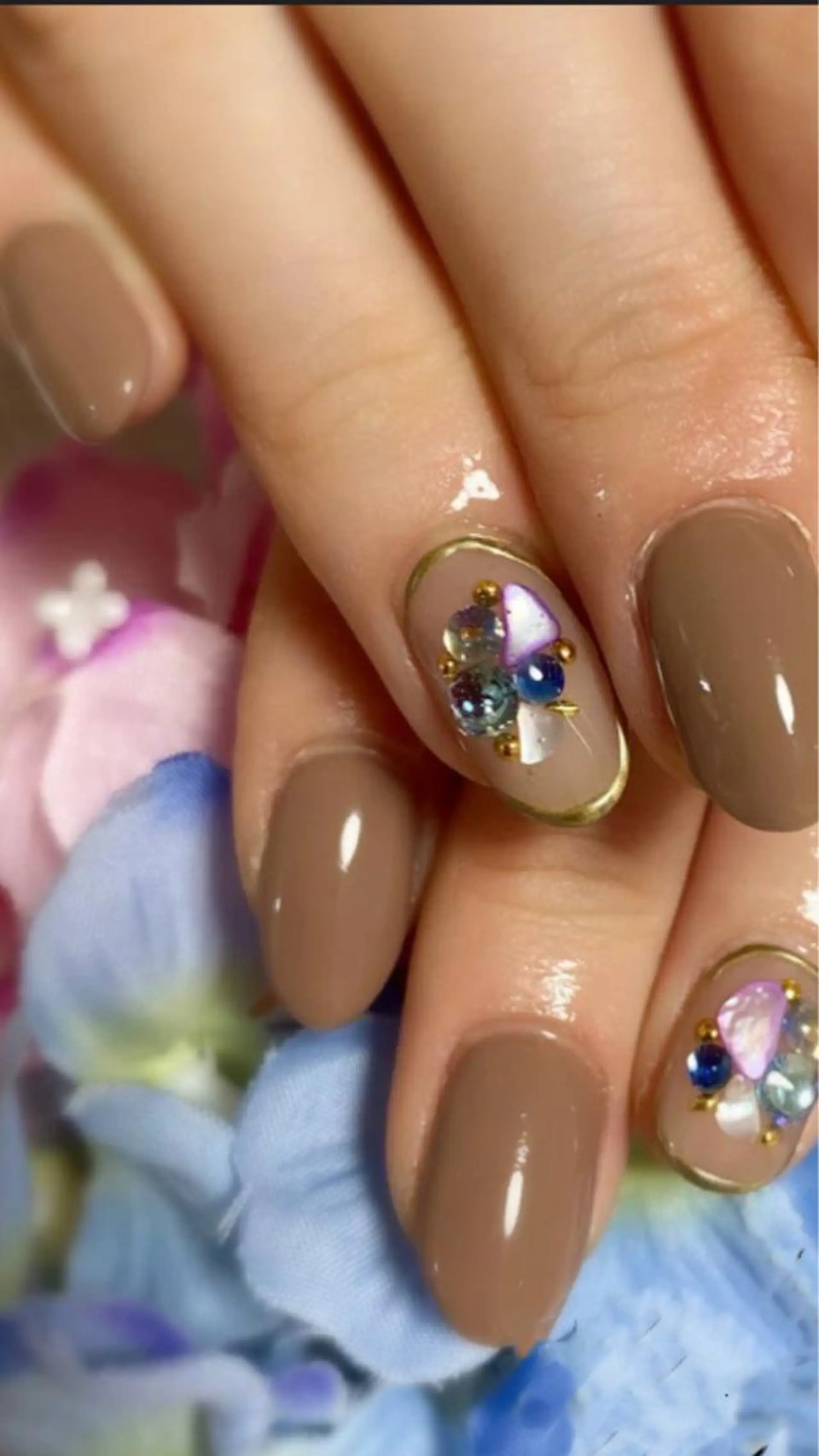 ネイル MoonNail ユリ🌸のネイルデザイン