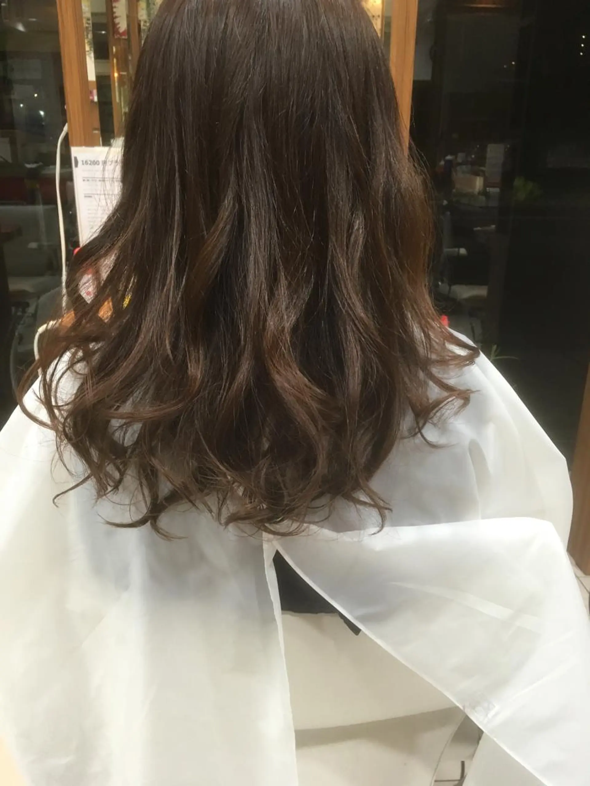 ミディアム カラー 白髪ぼかしハイライト 柳川拓哉のヘアスタイル