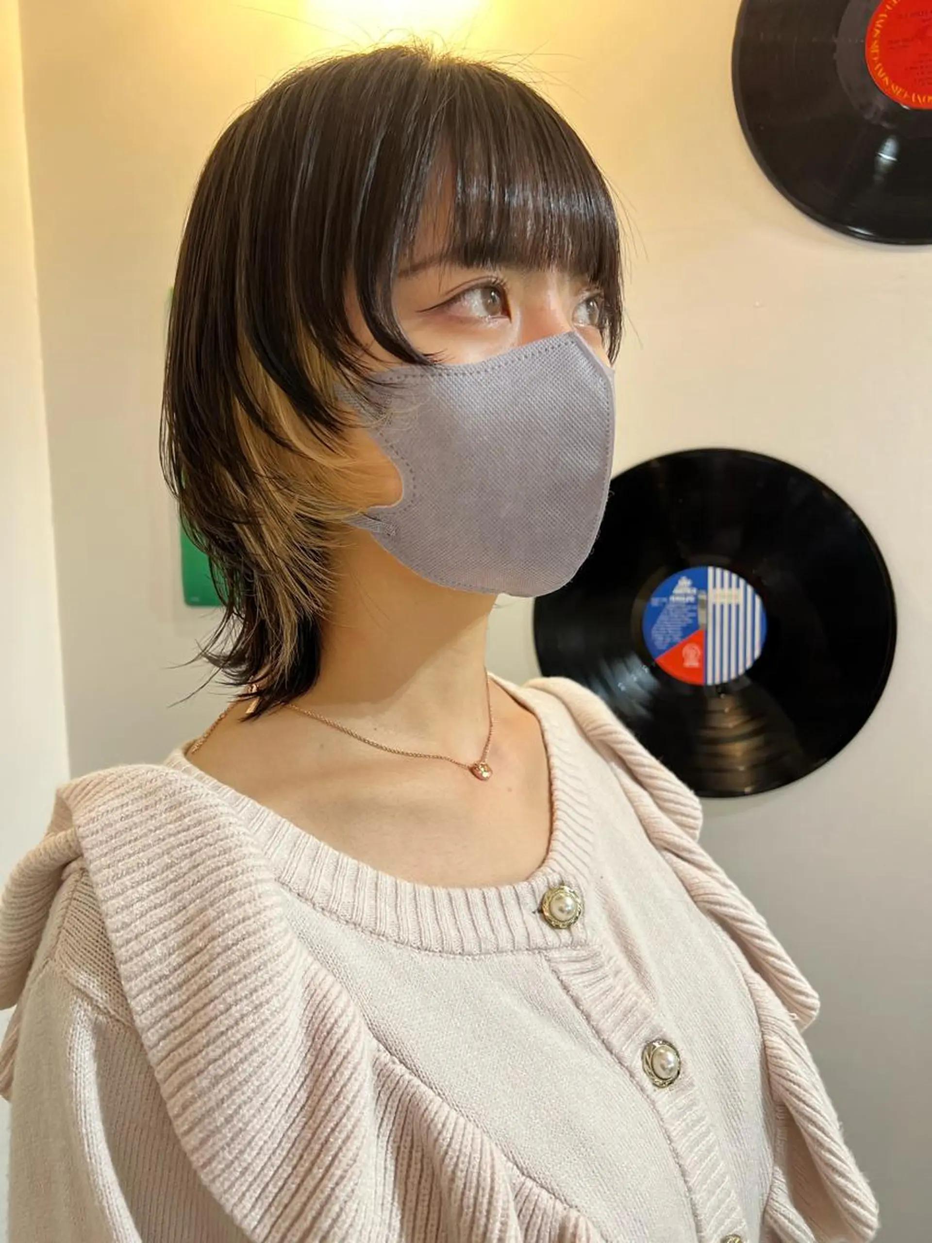 ショート カラー ヘアアレンジ 🧨ブリーチー×ボブ レイヤー💎じゅえるのヘアスタイル