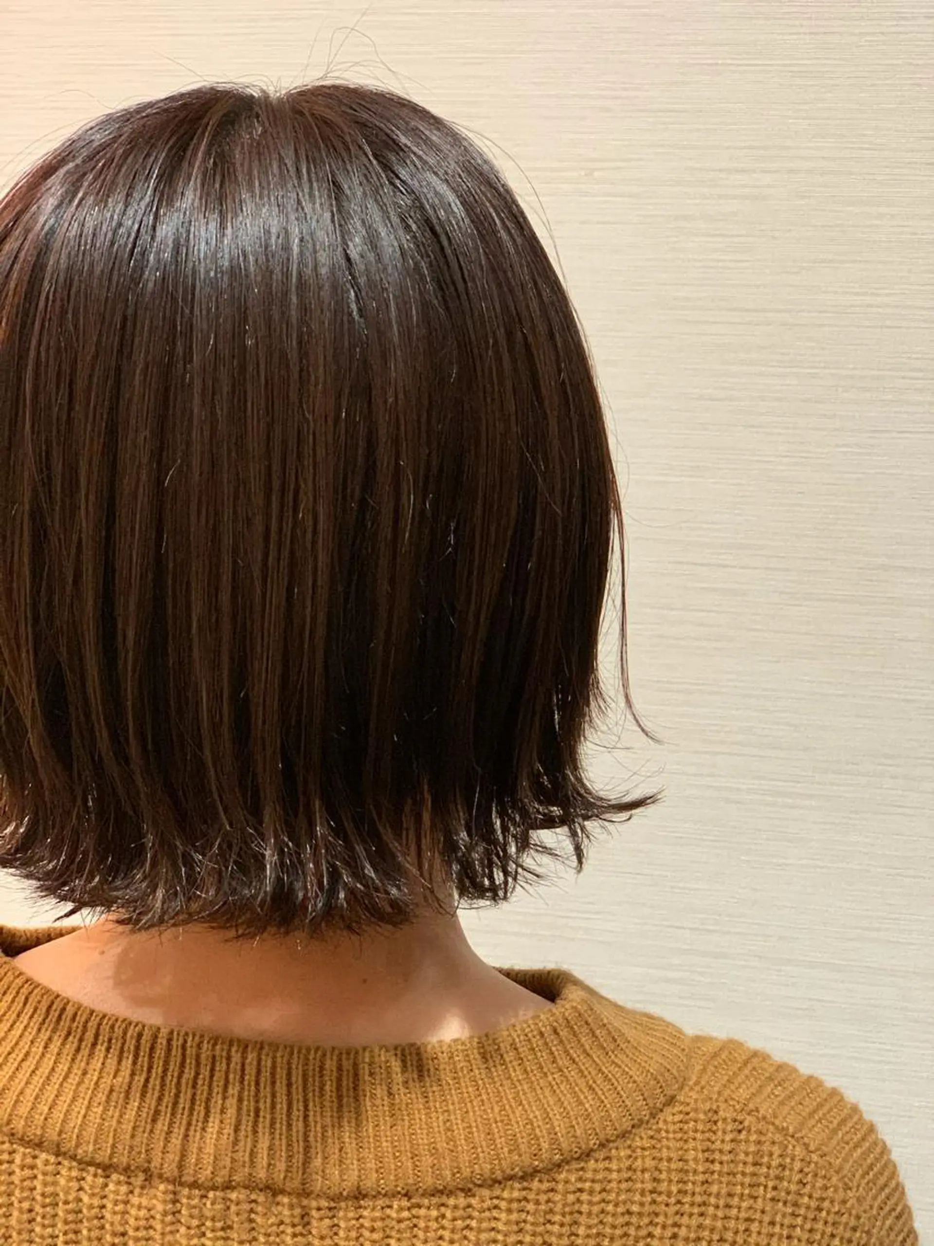 ショート カラー 蓮見  友里のヘアスタイル