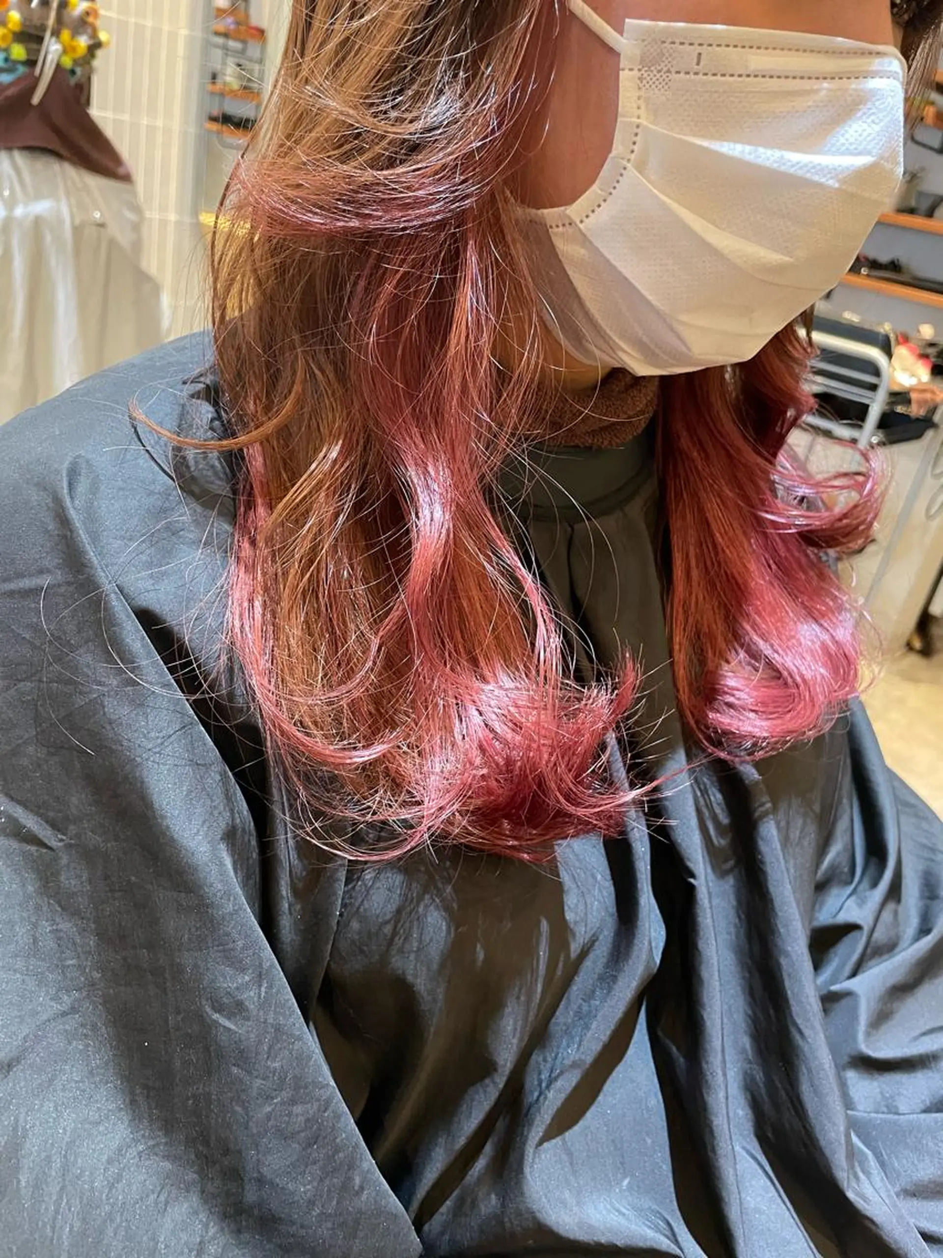 ミディアム 複雑履歴に対応ブリー チ無しダブルカラーのヘアスタイル