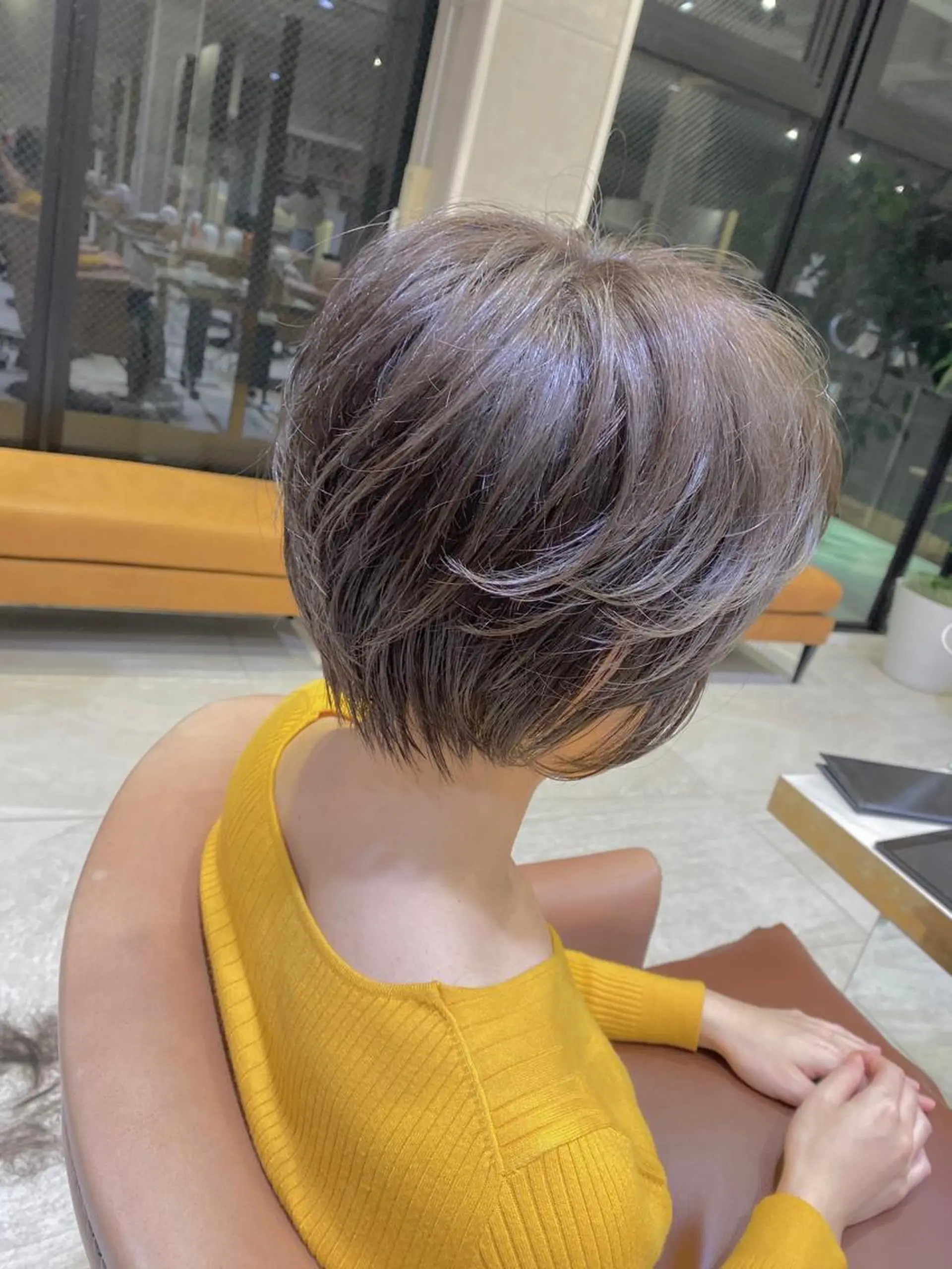 ショート カラー くびれヘア ショートヘア 🏳️‍🌈柴山 巴耶斗🏳️‍🌈のヘアスタイル