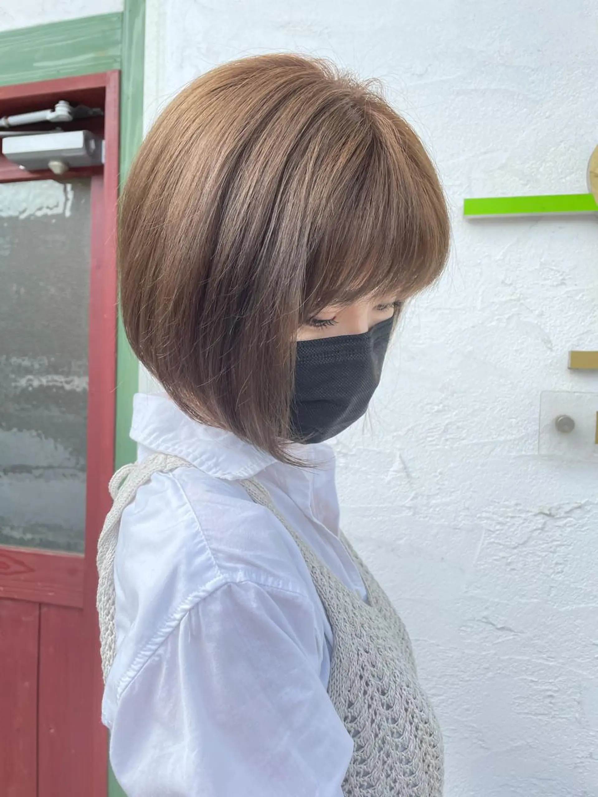 ショート カラー アッシュ ベージュカラー ブリーチ 透明感カラー ミルクティーアッシュ ヘアカラー 北九州美容室 🕊️わかな✂︎のヘアスタイル