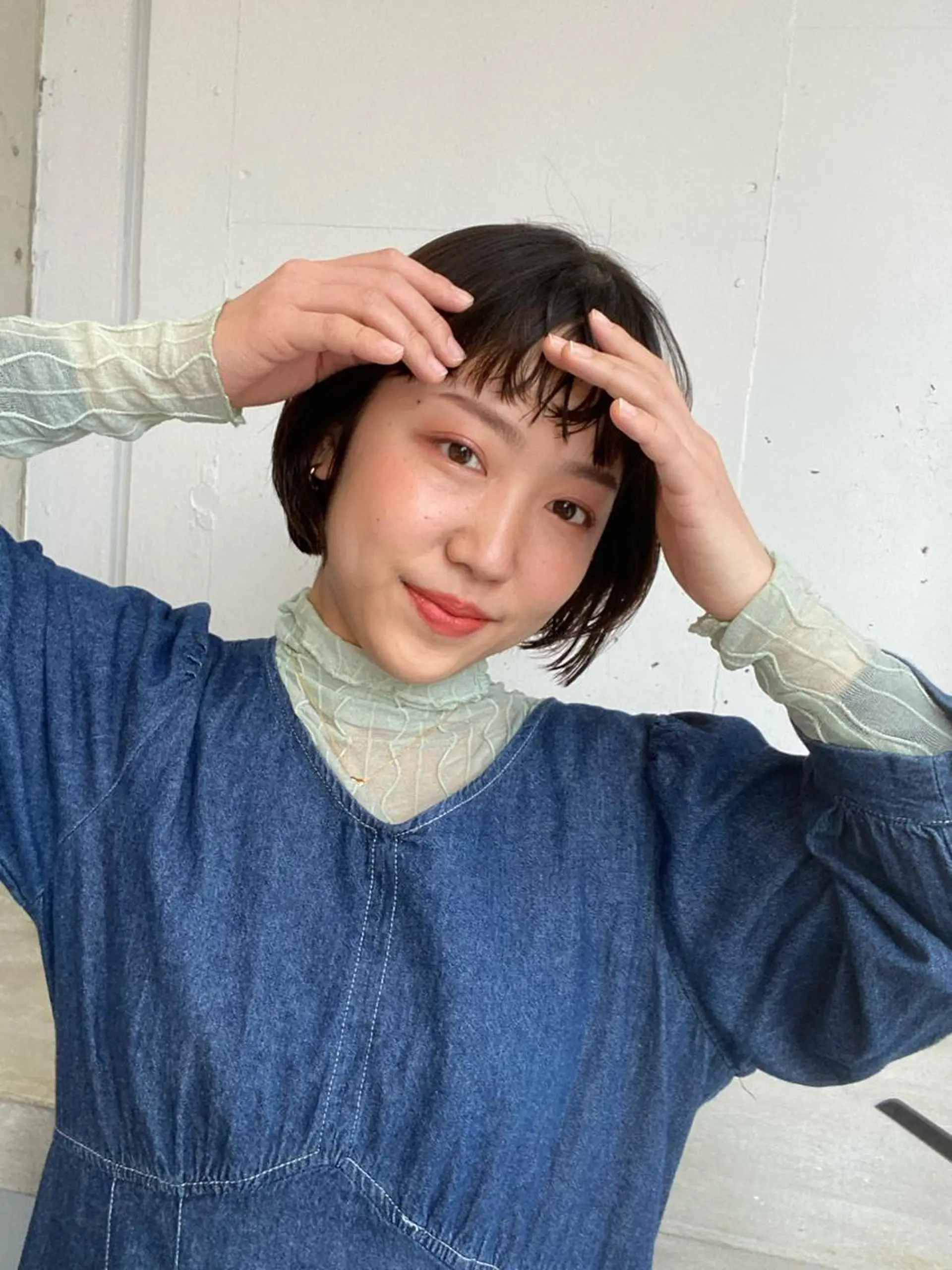 ショート カラー スギ リンカのヘアスタイル