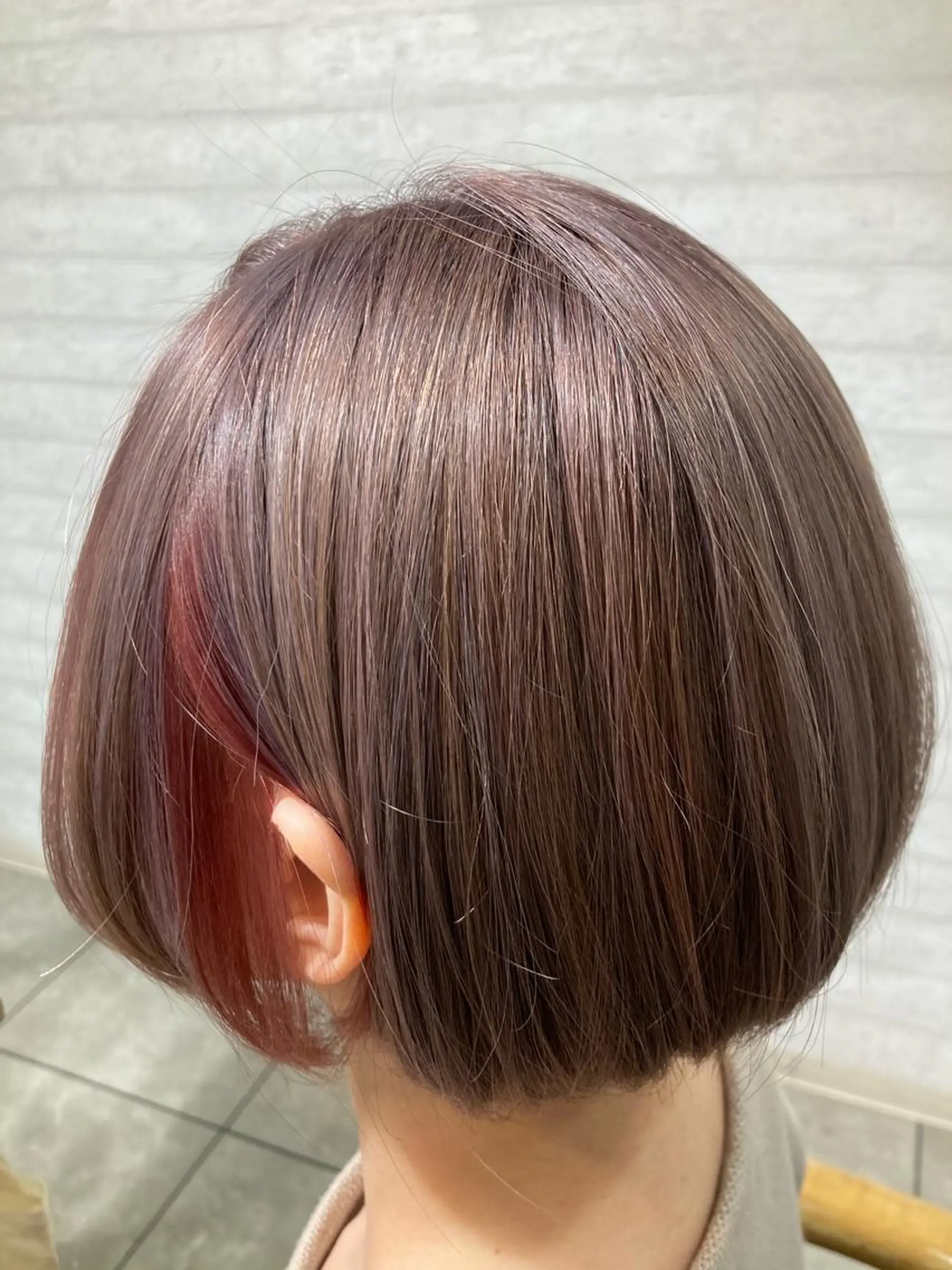 ショート カラー グレージュ インナーカラー ピンクカラー パープルカラー パープルグレージュ ヘアカラー トリートメント senses ミヤコのヘアスタイル