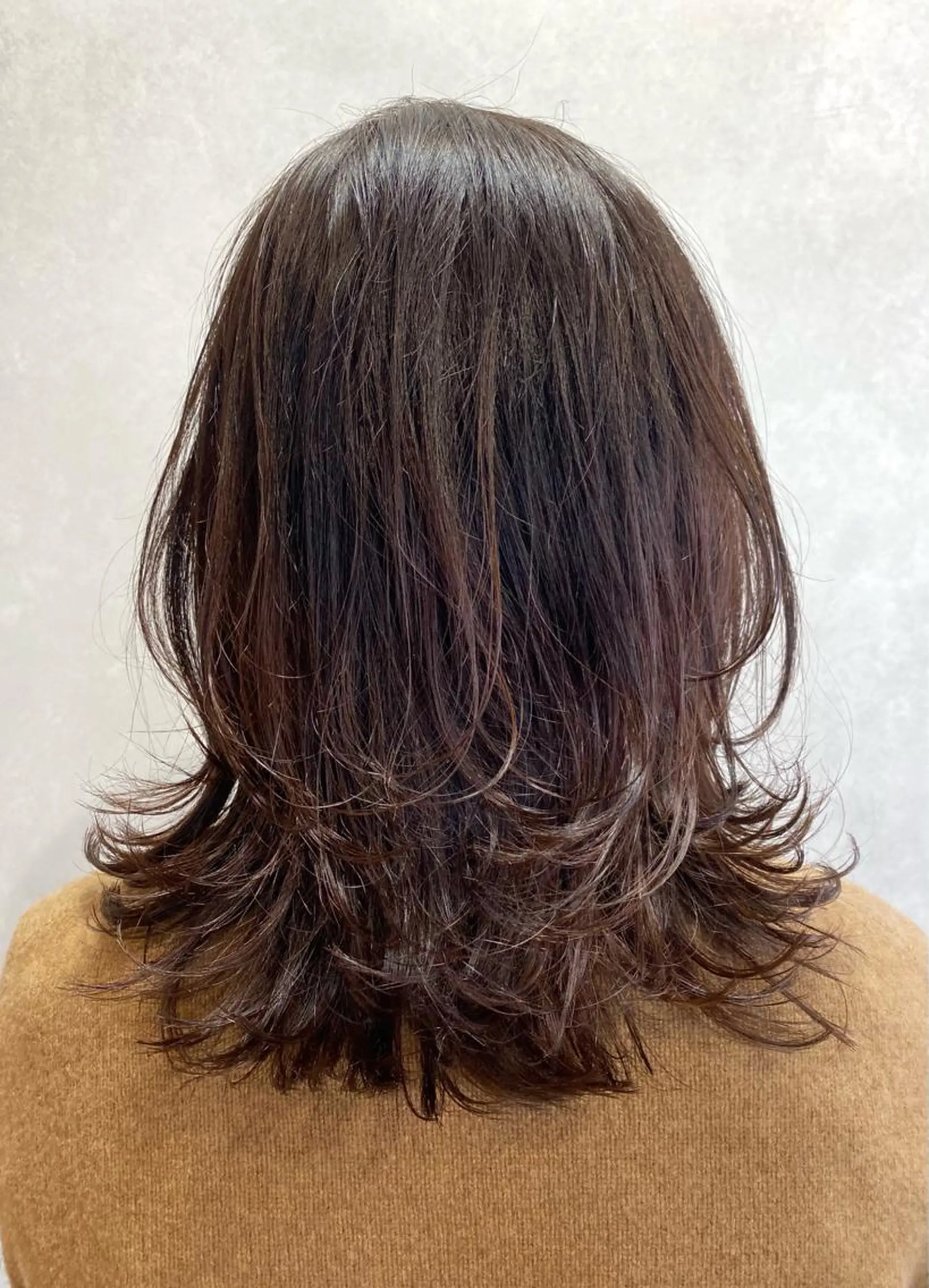 ミディアム レイヤーカット 縮毛矯正の達人 山北　　直哉のヘアスタイル