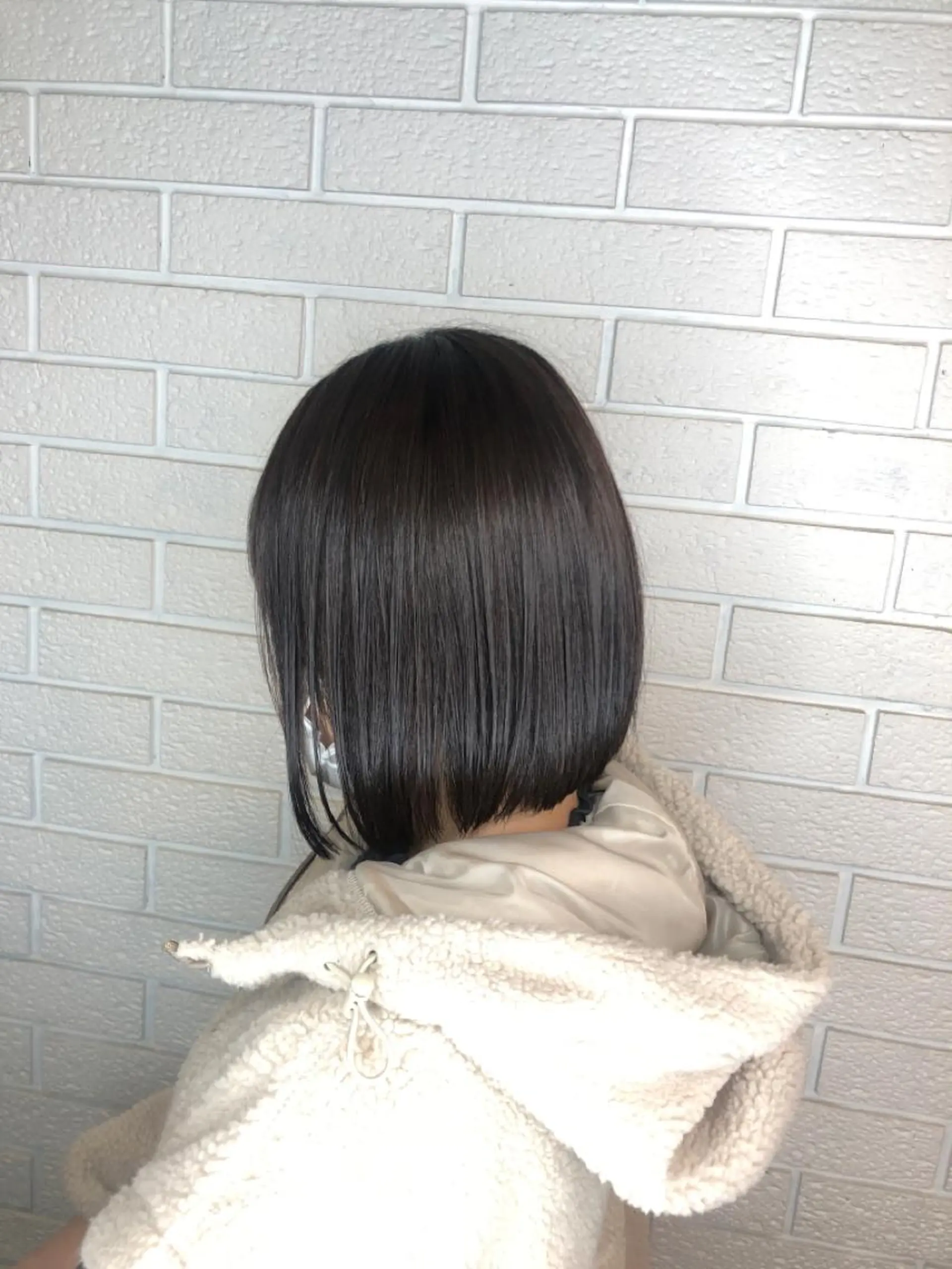 ショート カット ヘアカラー 艶カラー🩵💛 NANAのヘアスタイル