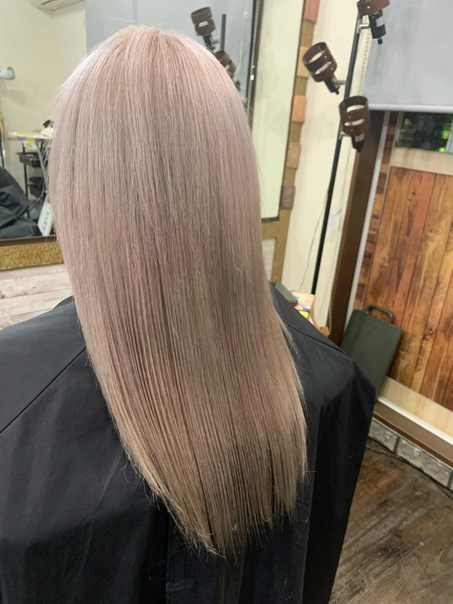 カラー ヘアカラー 渡辺 健太のヘアスタイル