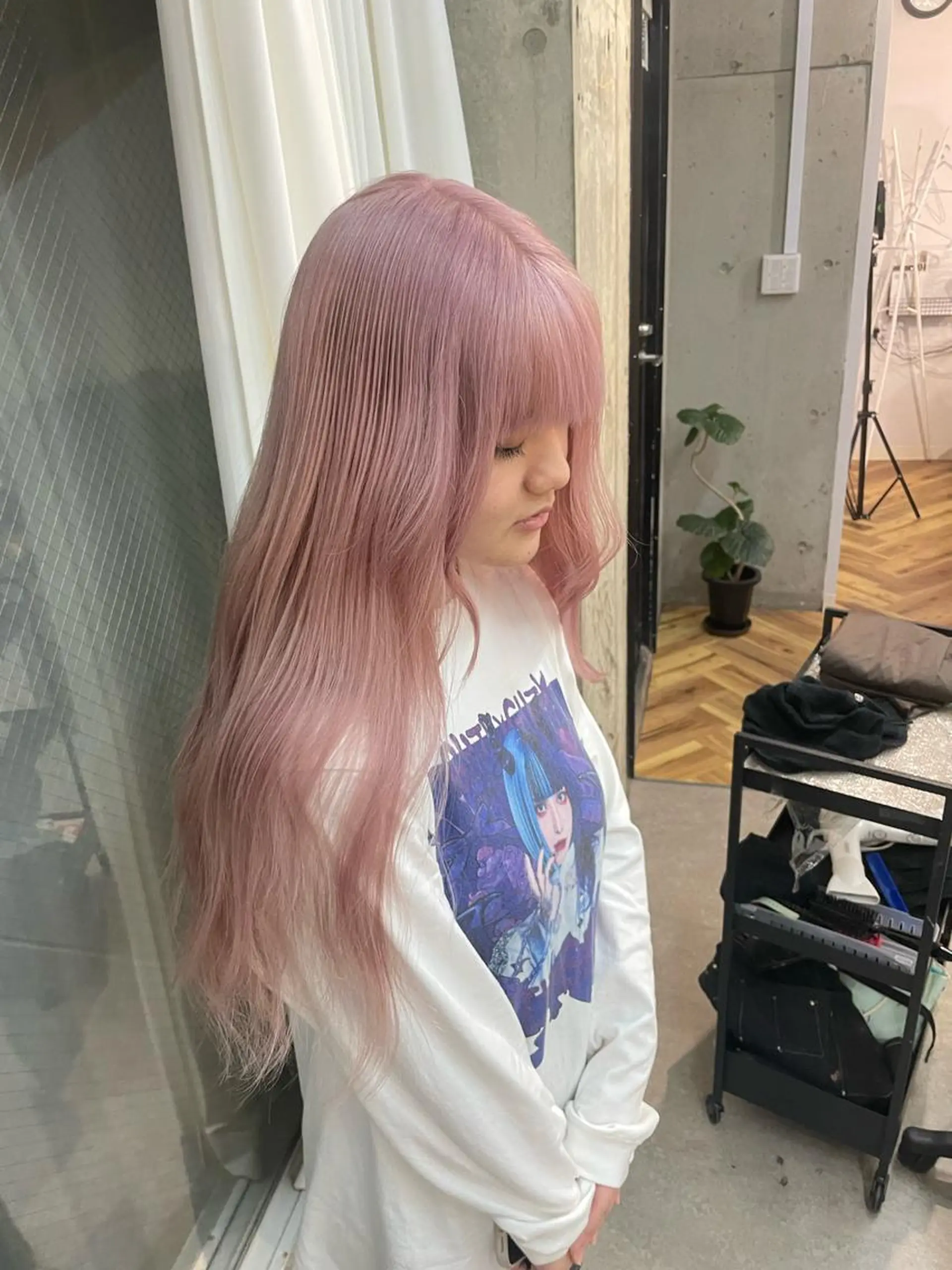 ロング 有人/バレイヤージュ /シャドールーツのヘアスタイル