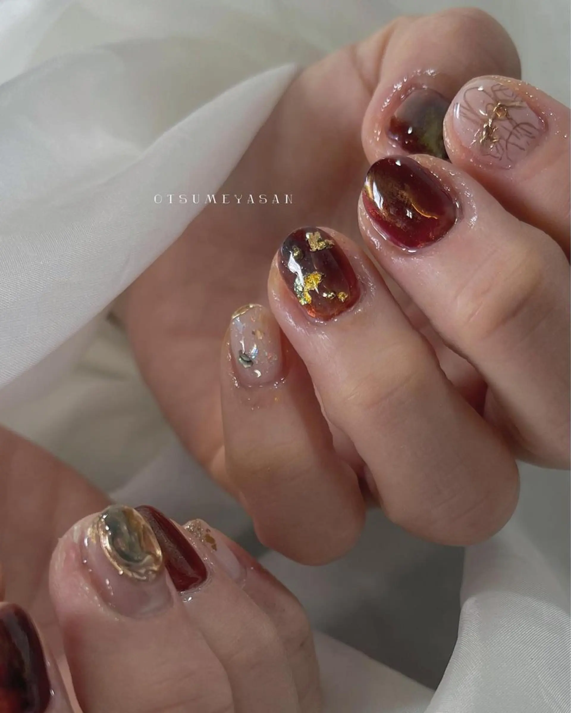 ネイル オーロラネイル ブルー ジェルネイル 韓国ネイル マグネットネイル わたなべ ちかのネイルデザイン