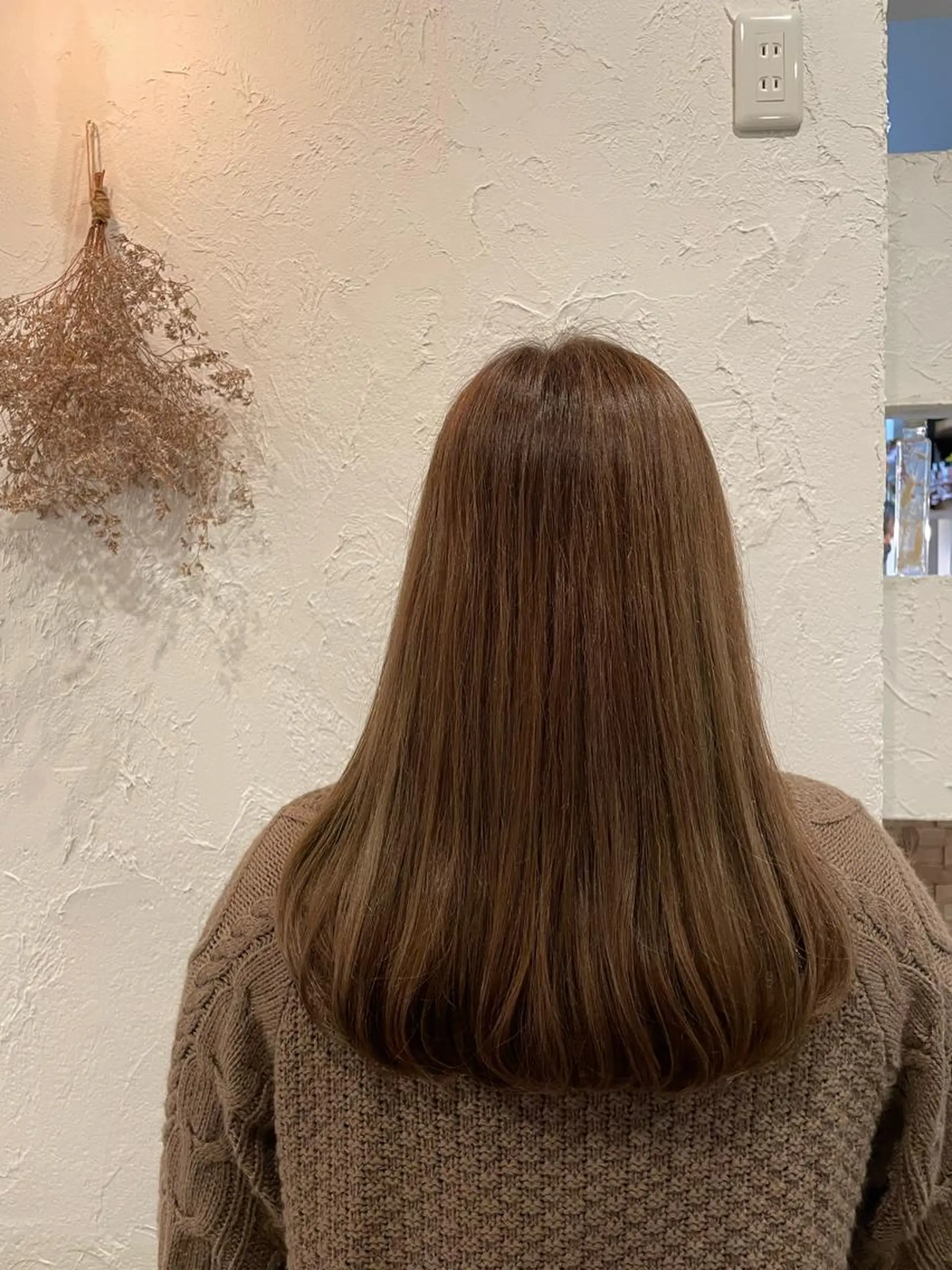 セミロング カラー ベージュカラー オリーブベージュ ヘアカラー 🌸小掛🌸 豊橋外国人風カラーのヘアスタイル