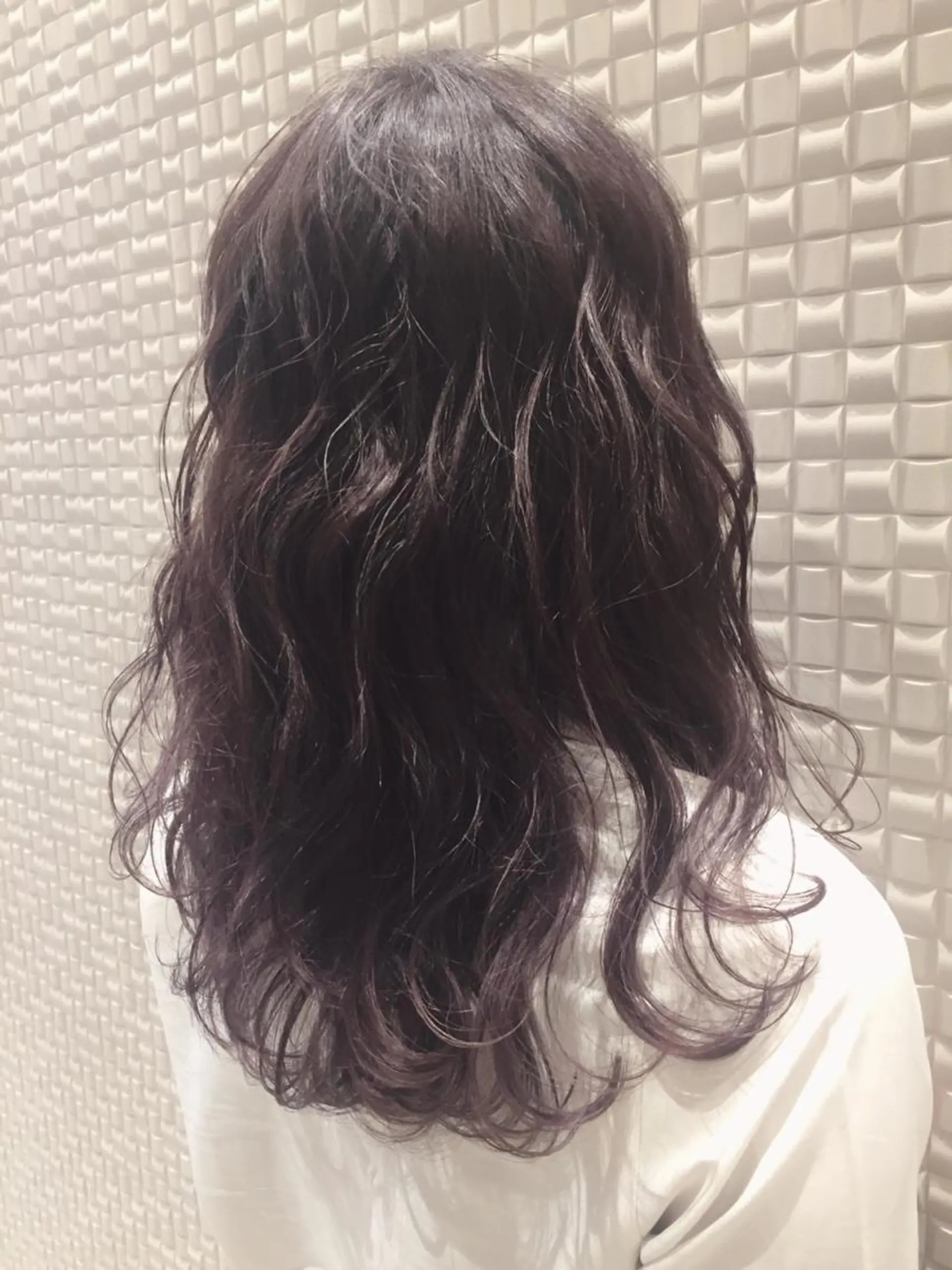 ロング カラー ヘアアレンジ ブリーチ グレージュ ハイライトカラー バイオレットカラー バイオレットグレージュ ✨ハイクオリティ✨ 山本香也のヘアスタイル