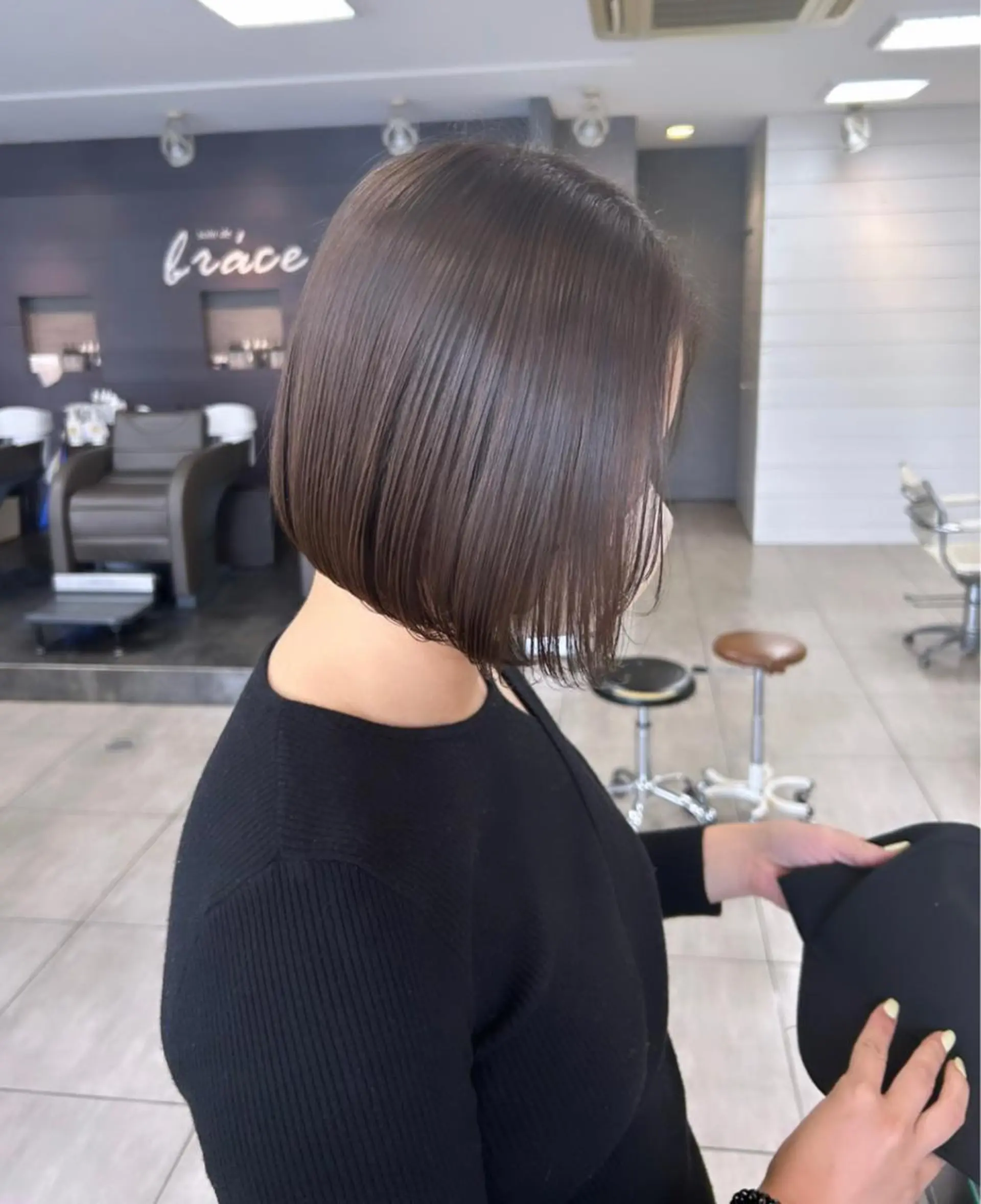 ショート 切りっぱなしボブ ボブ カット ヘアカラー 🫧艶髪カラー🫧 森本くるみのヘアスタイル