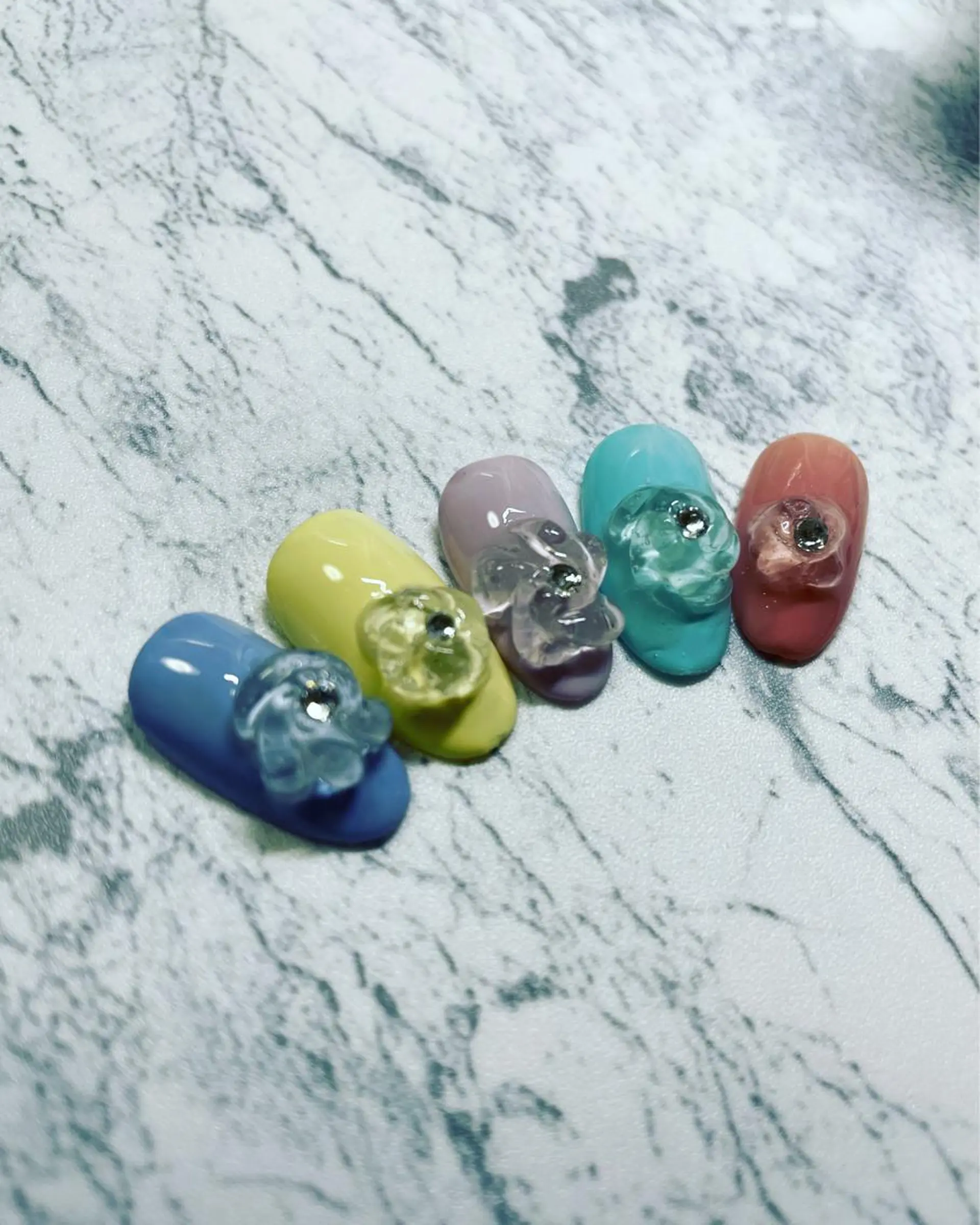 ネイル doux BORIEのネイルデザイン