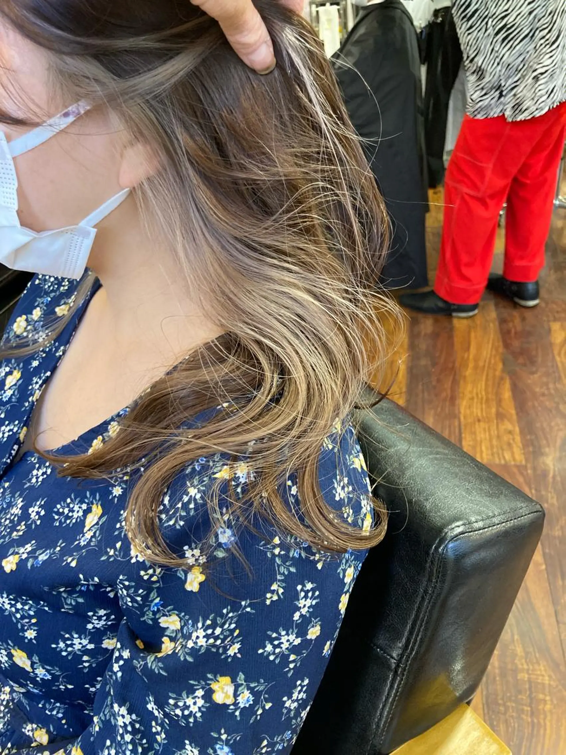 ロング カラー ブリーチ インナーカラー カット ヘアカラー 小木曽智美 /ボブ/ショートのヘアスタイル