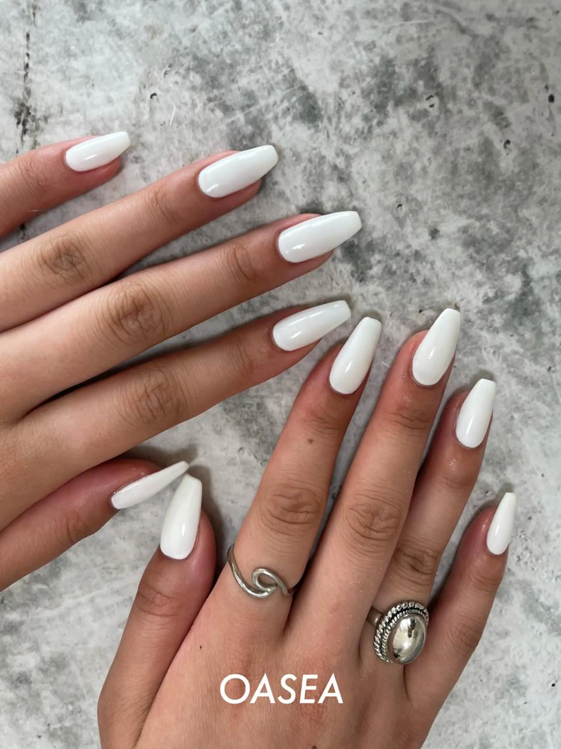 ネイル ハンドネイル 🌞💜 KAORI 🌴のネイルデザイン