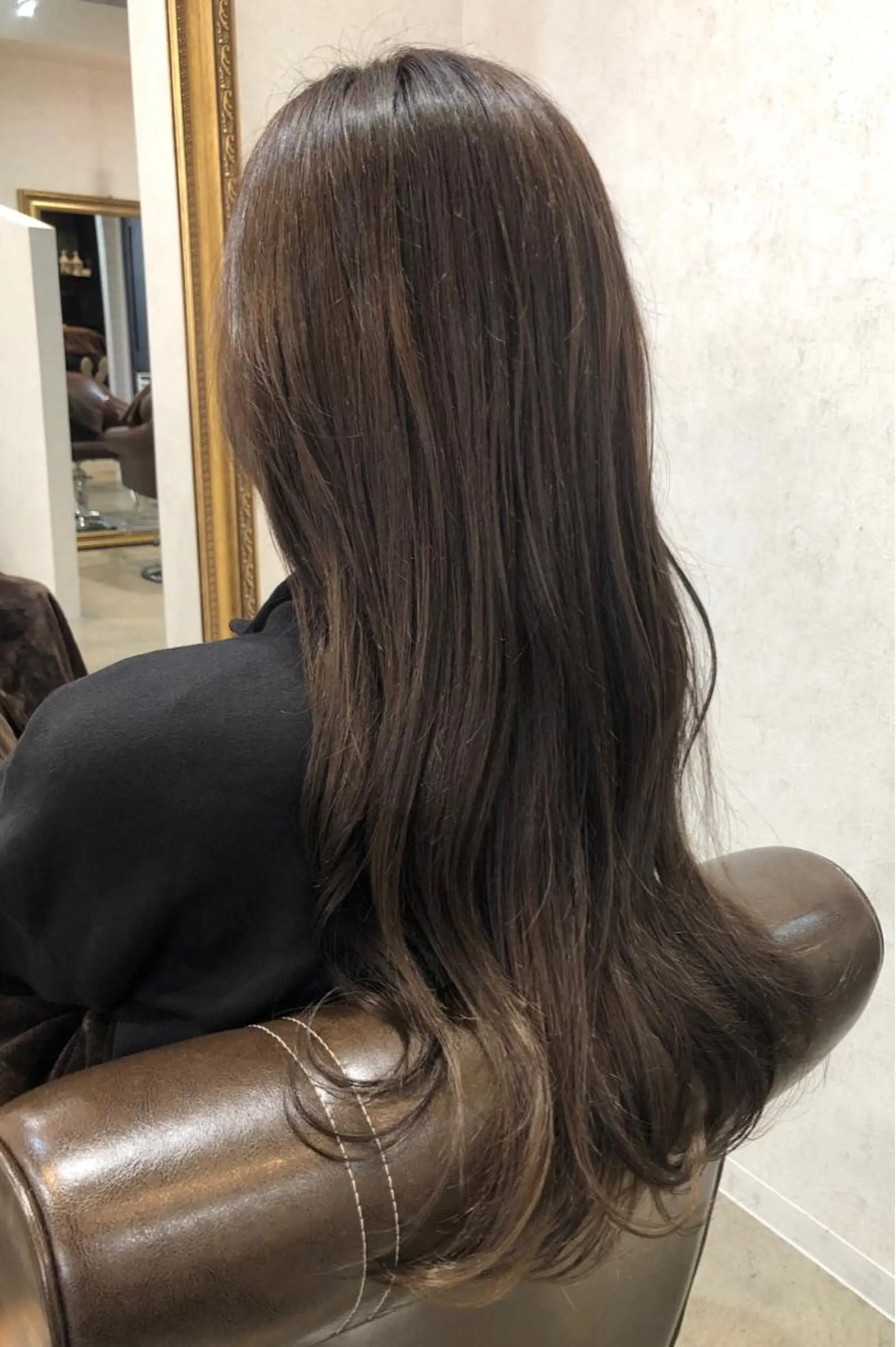 ロング カラー Lusso店長 千崎慎介のヘアスタイル