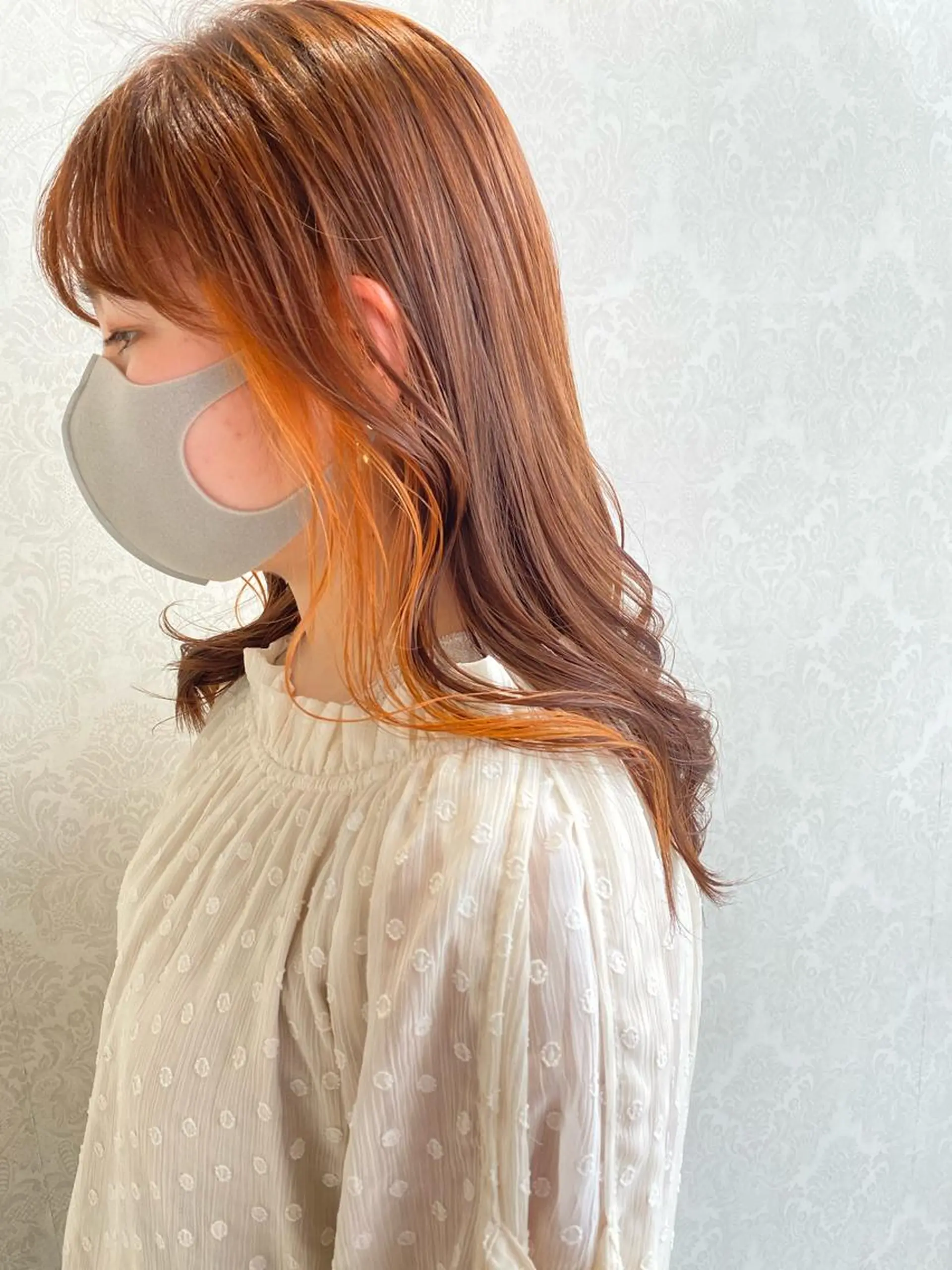 ロング カラー オレンジ デザインカラー✨新倉 佑奈のヘアスタイル