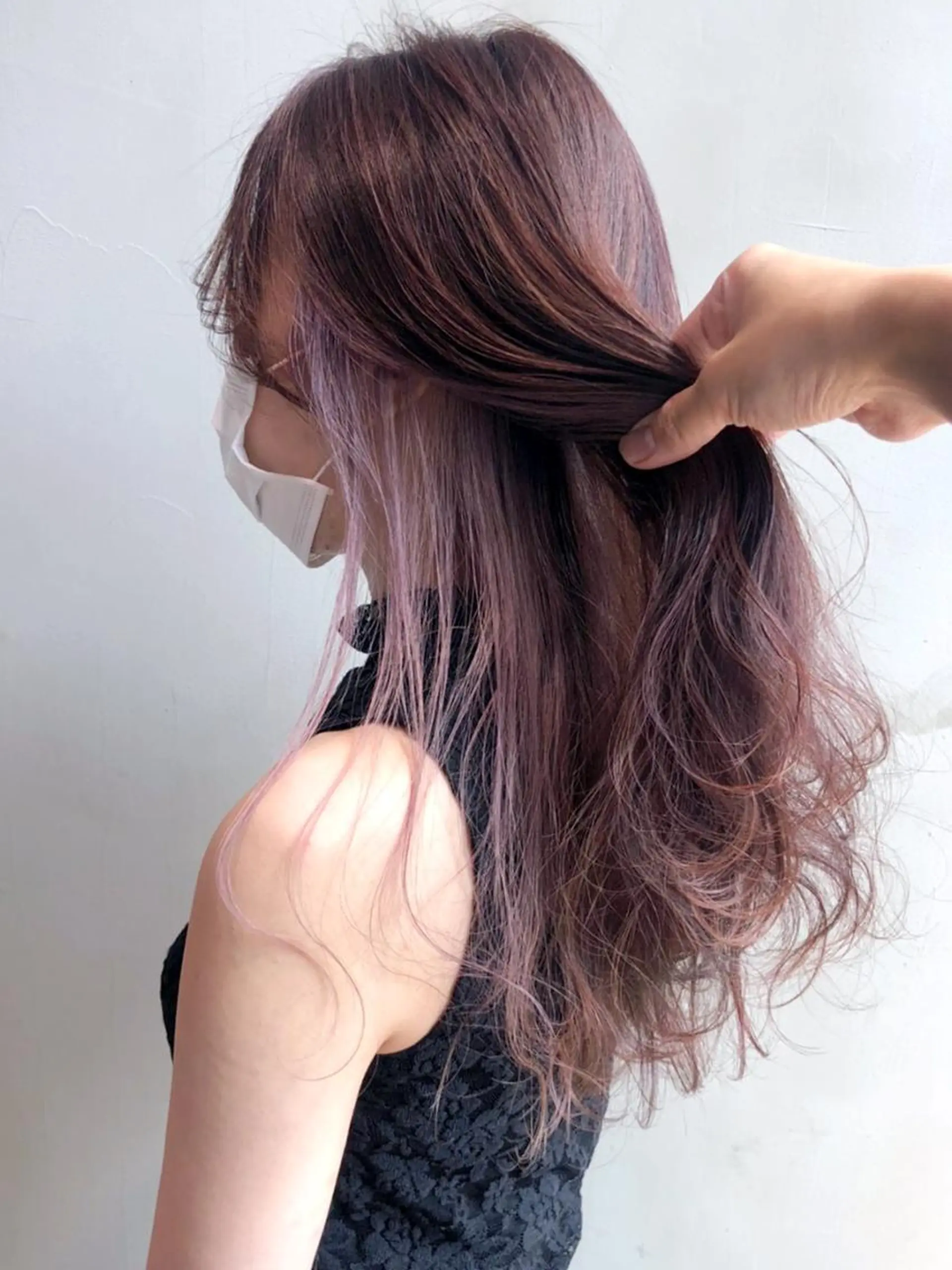 ロング カラー パーマ ヘアアレンジ ピンクカラー ITbyALBUM 浦和店のヘアスタイル