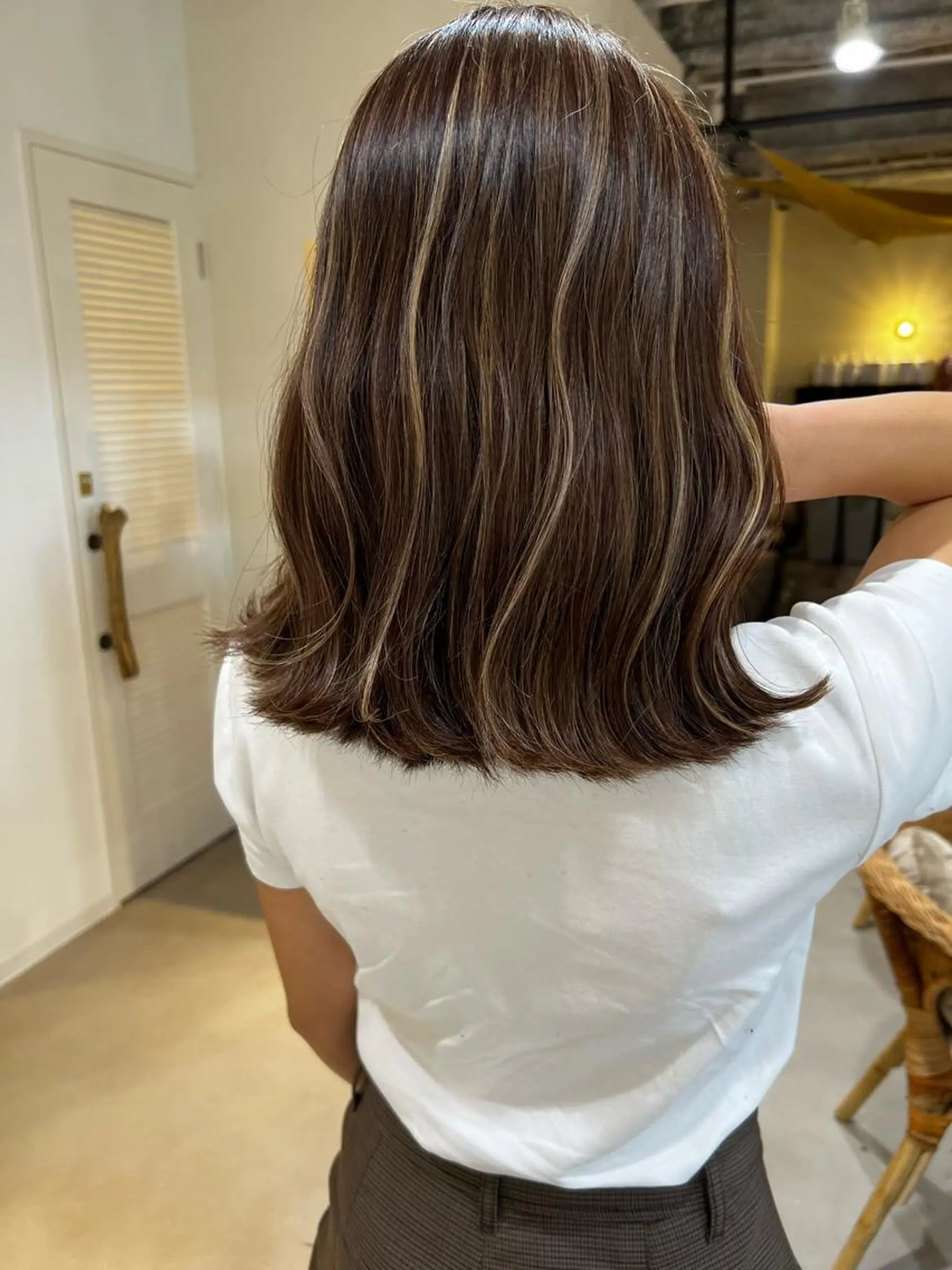 セミロング ココルアナ 豊中美容室のヘアスタイル