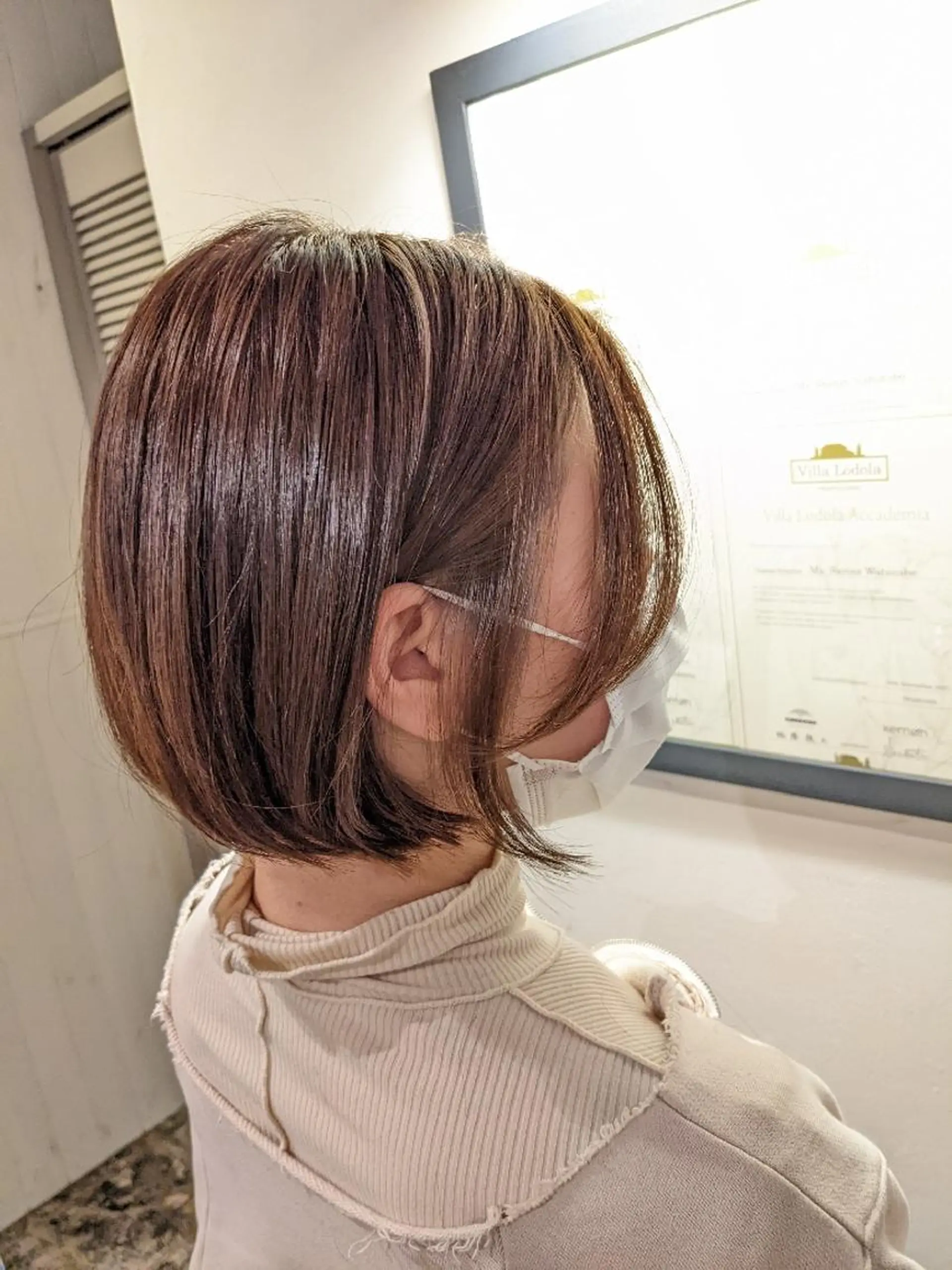 ショート カラー ベージュカラー ボブ newi 天王寺　 masakoのヘアスタイル