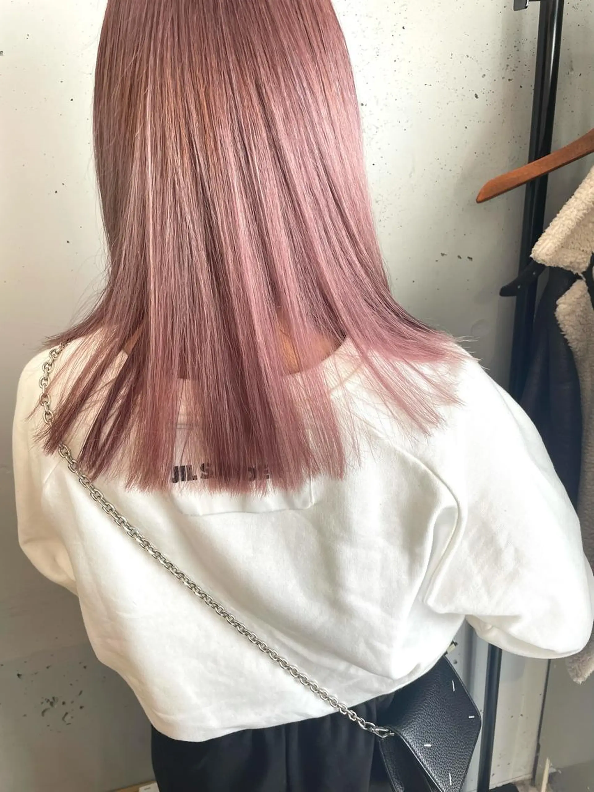 セミロング 東 みのりのヘアスタイル