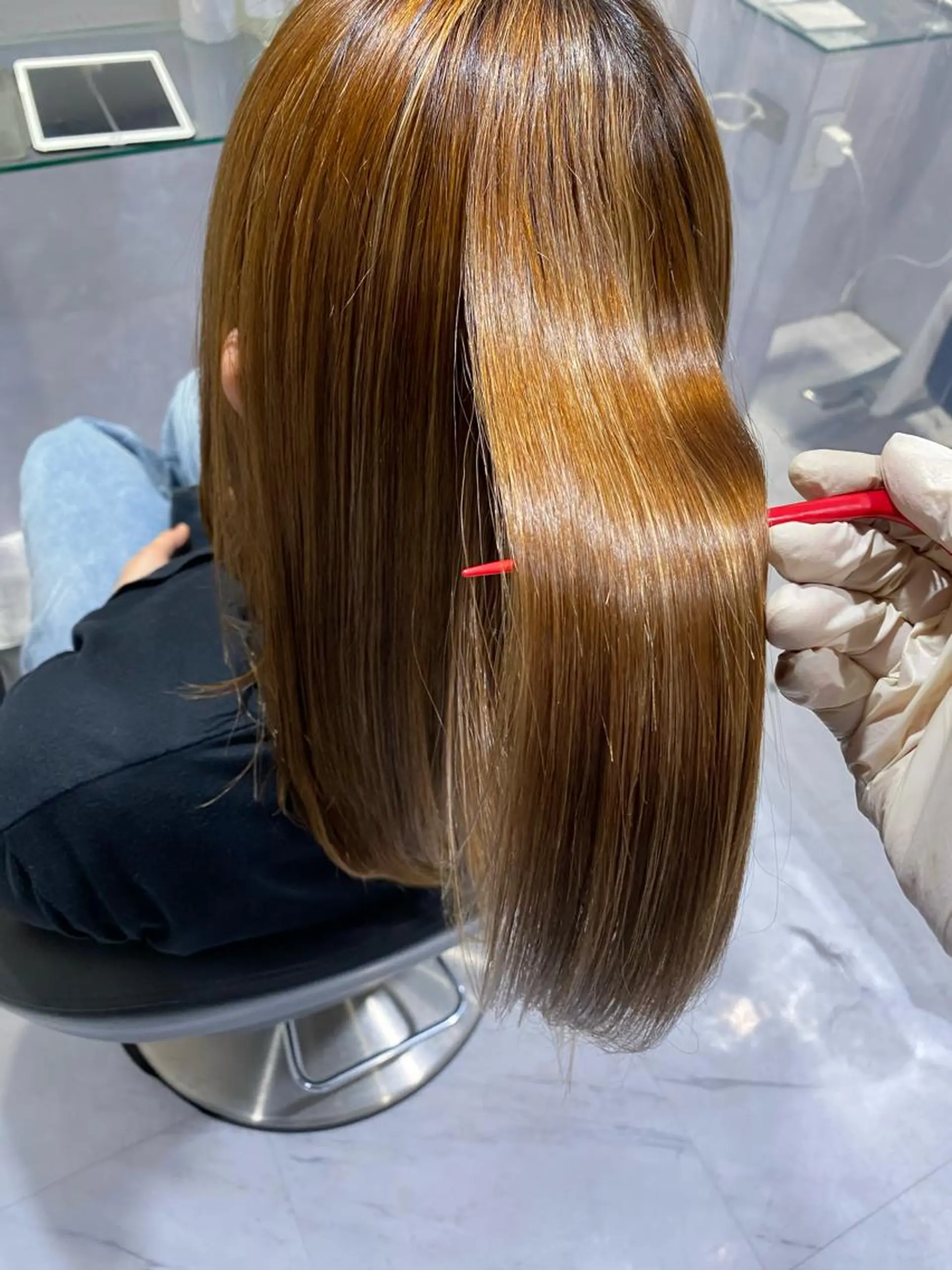 セミロング カラー ヘアアレンジ アッシュ アッシュグレー ベージュカラー 黒髪 ブリーチ 外苑前NO.1艶髪 透明感カラーのヘアスタイル