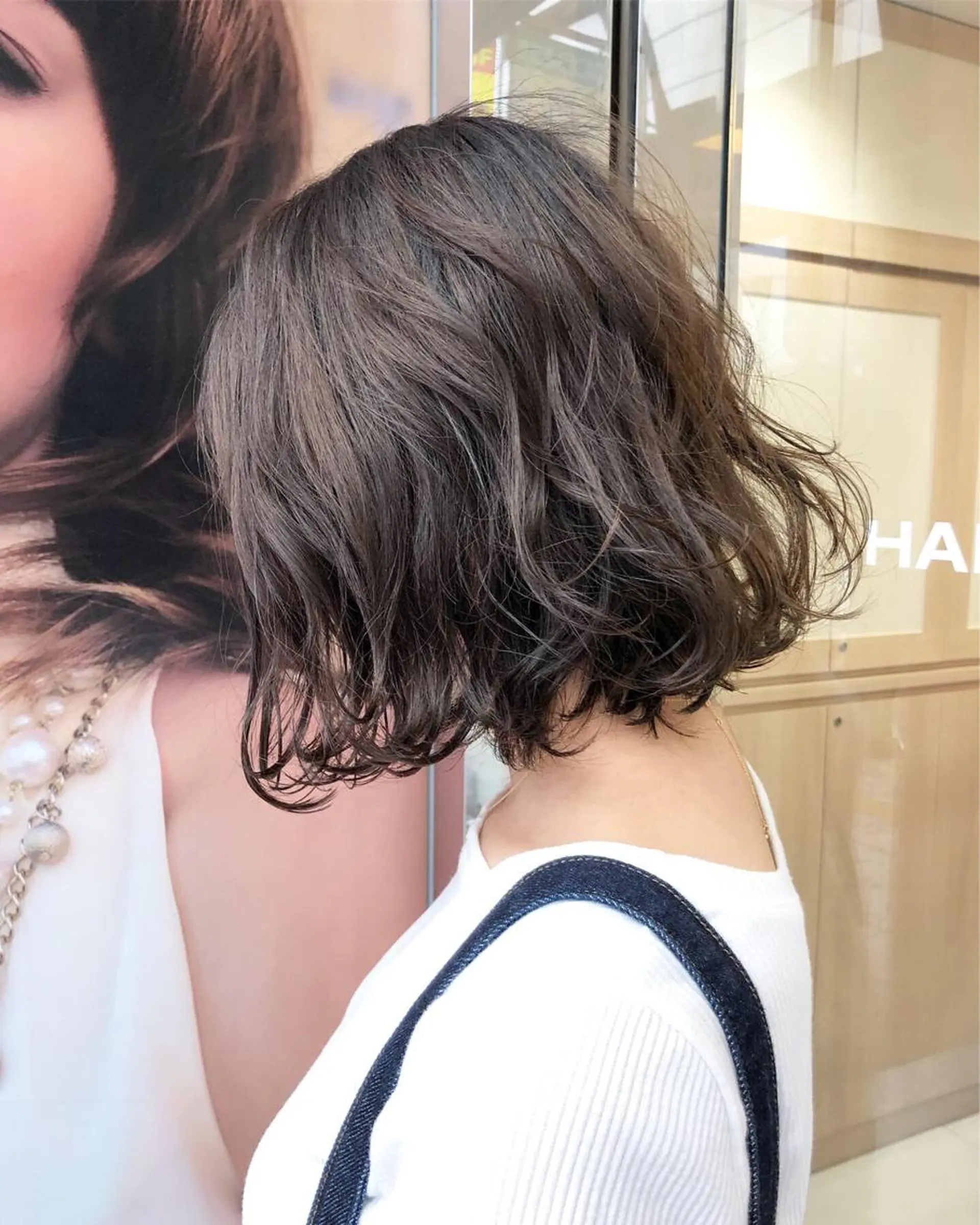 ショート カラー ボブ 丸みショートボブ/ タッセルボブ 吉野のヘアスタイル