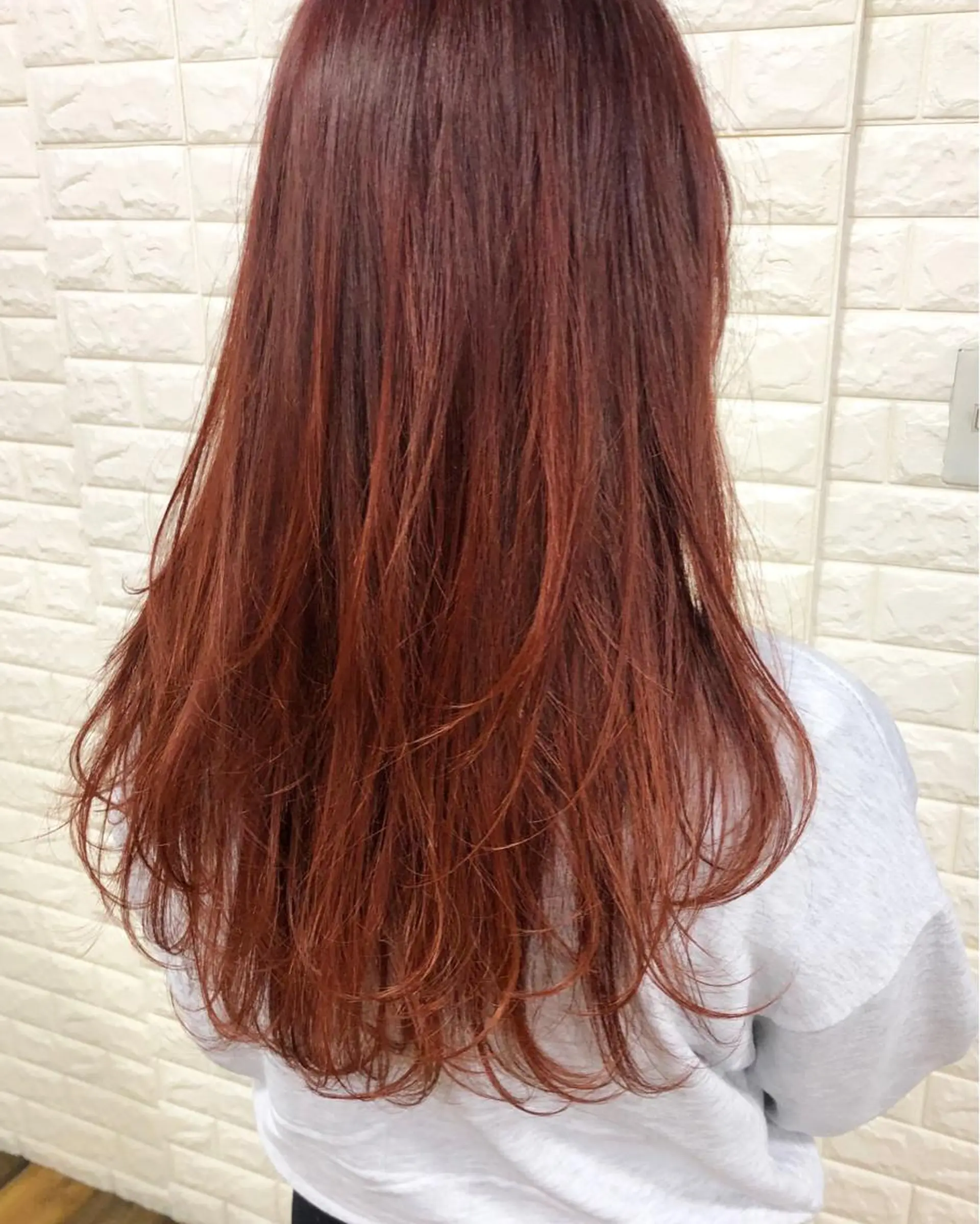 セミロング カラー レイヤーカット カット ヘアカラー トリートメント famille ファミーユのヘアスタイル