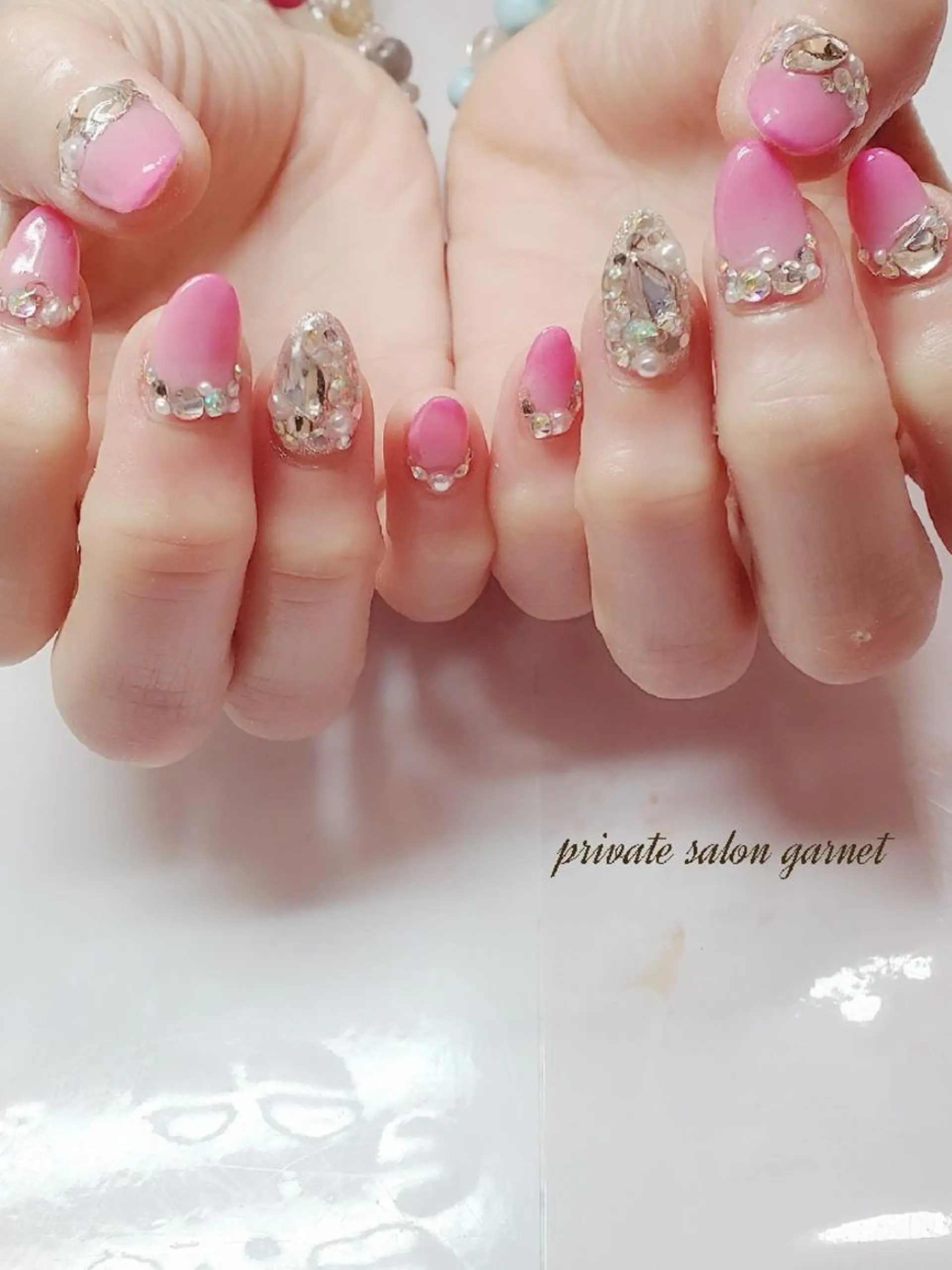ネイル キラキラネイル Garnet nailのネイルデザイン