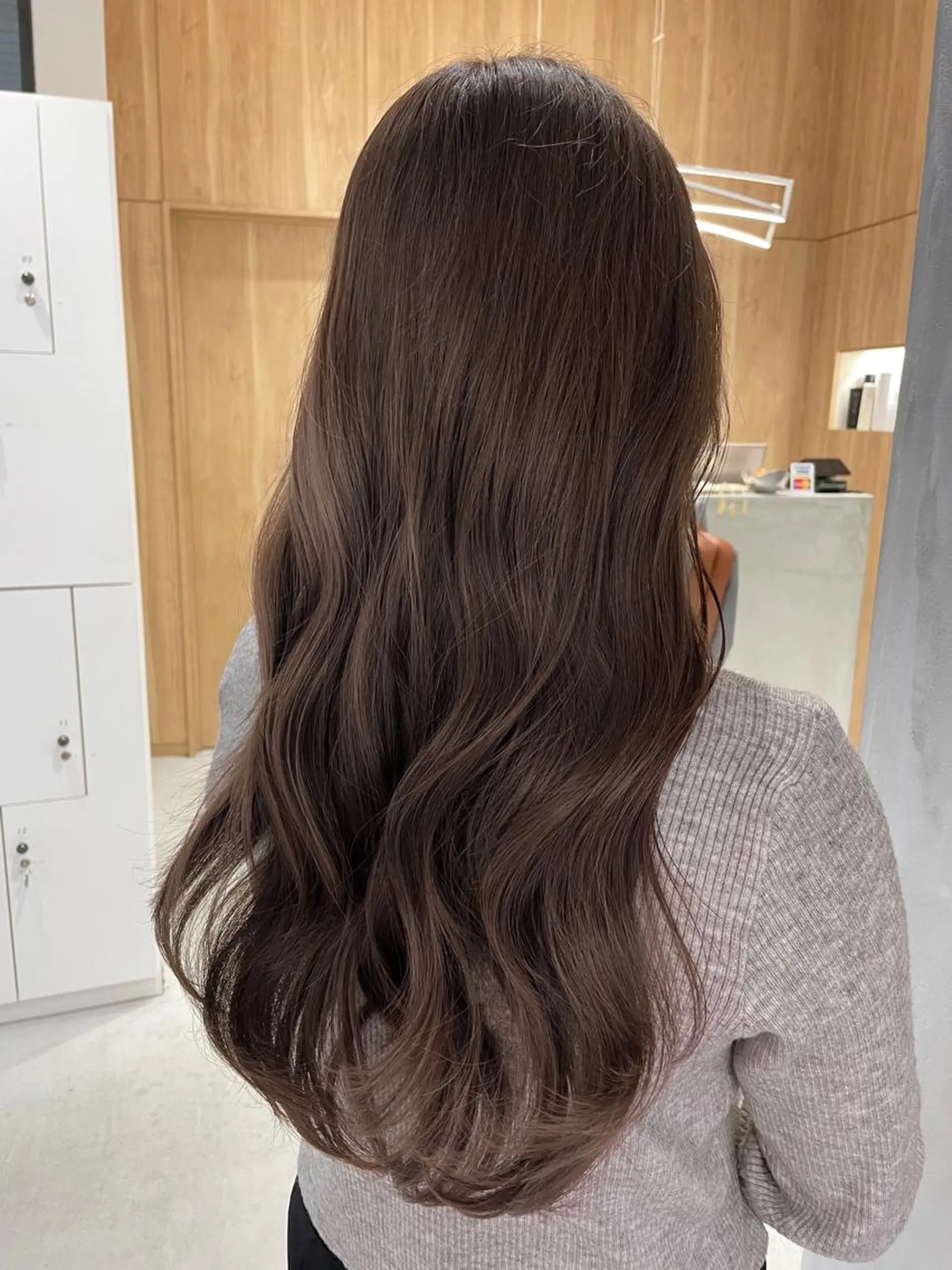 ロング カラー グレージュ ヘアカラー トリートメント 半個室女性salon 🩰Natsumiのヘアスタイル