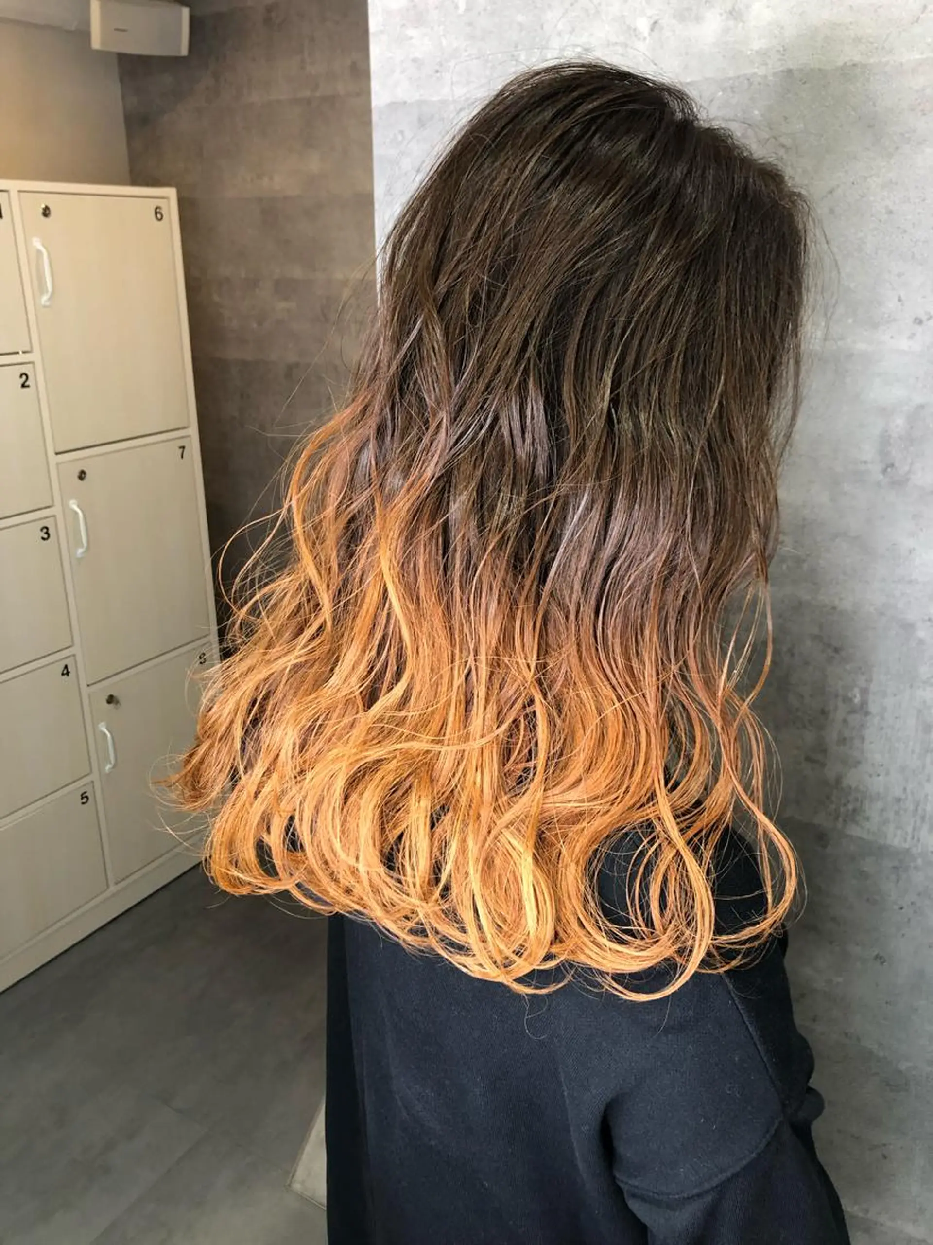 セミロング カラー 髪質改善 中川　翔のヘアスタイル