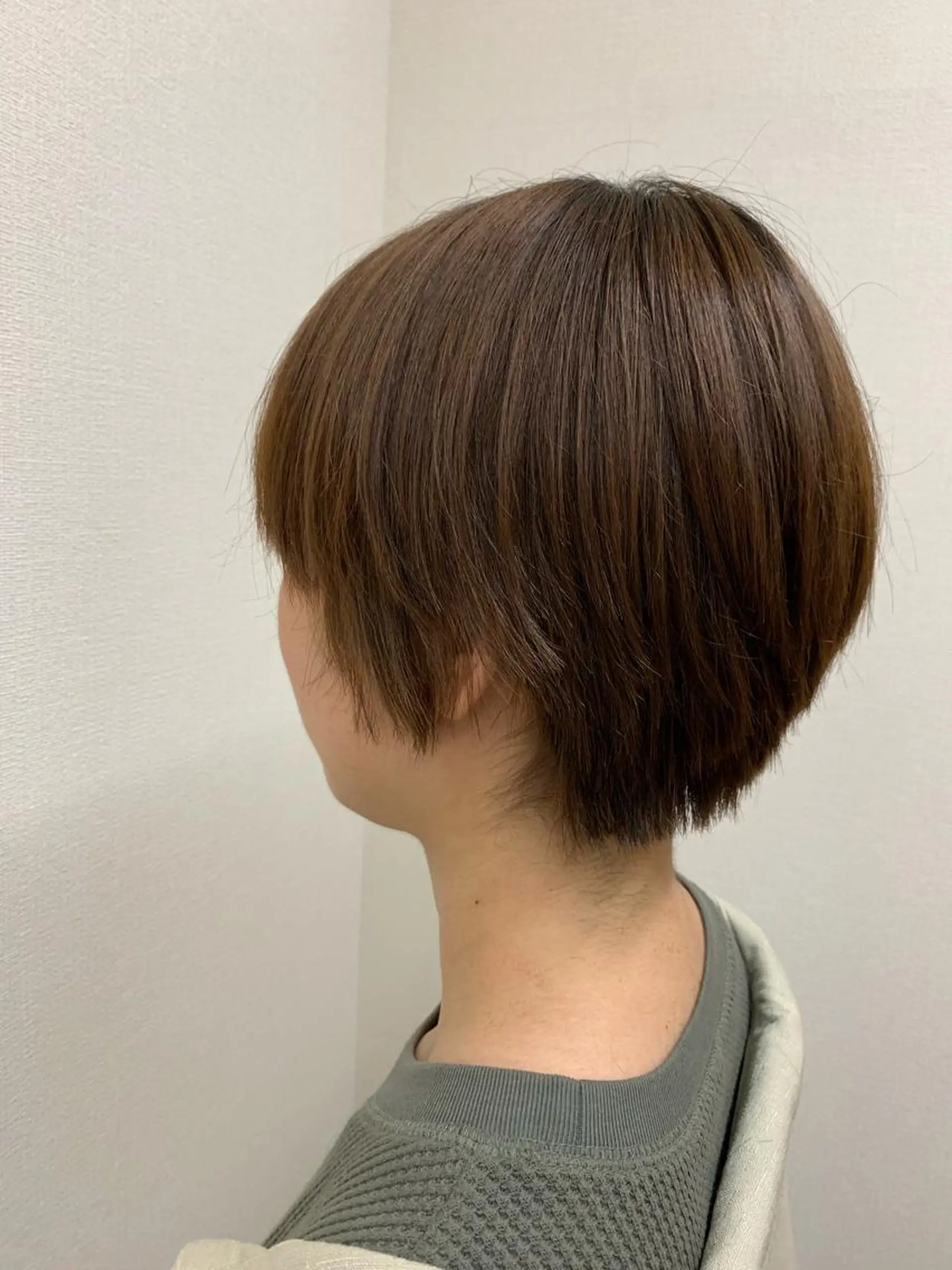 ショート カット ヘアカラー トリートメント 🫧透明感カラー🫧 美髪矯正🫧チサトのヘアスタイル