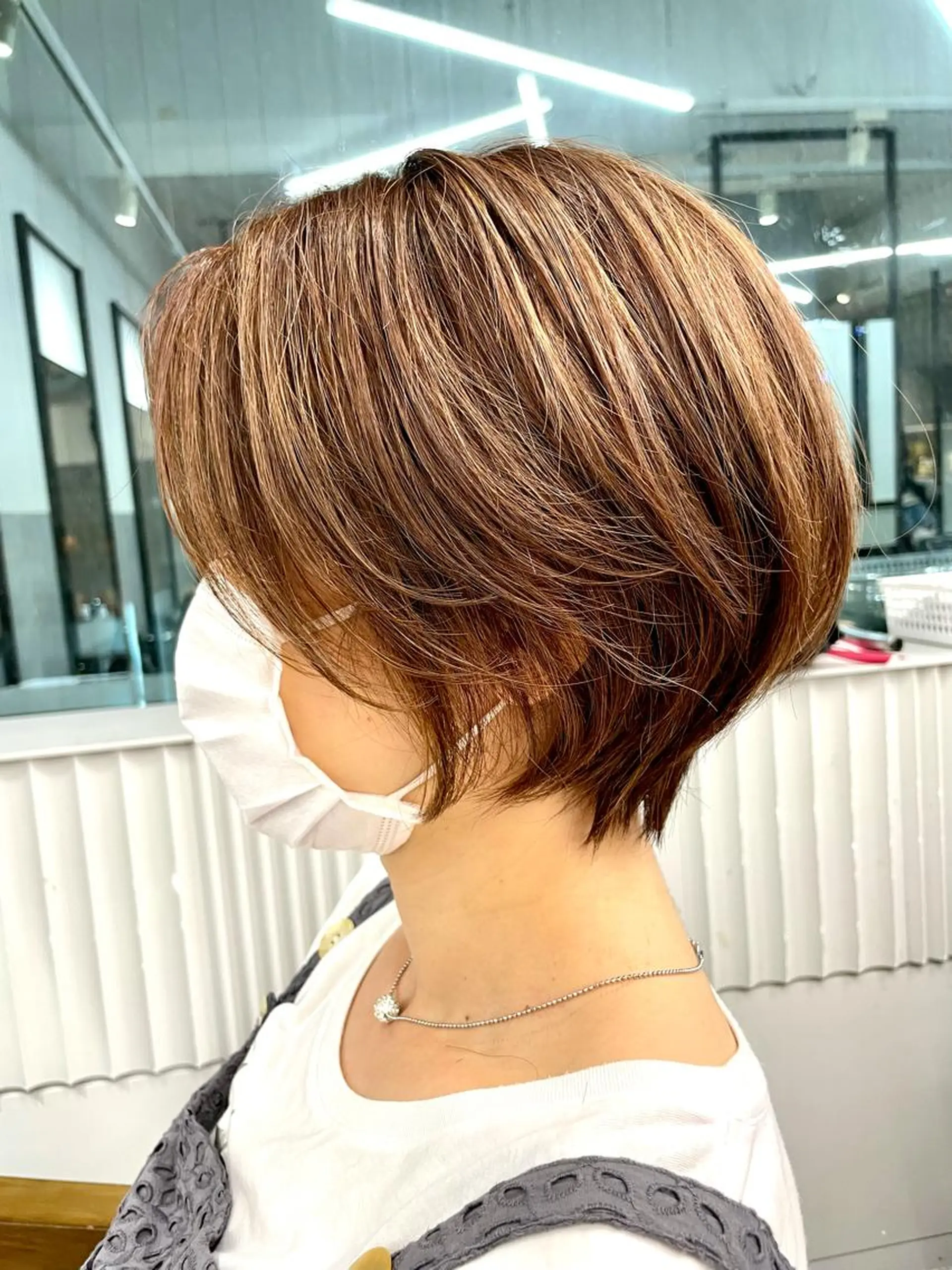 ショート カラー カット ヘアカラー 色気レイヤー& ショートはお任せ🌟のヘアスタイル