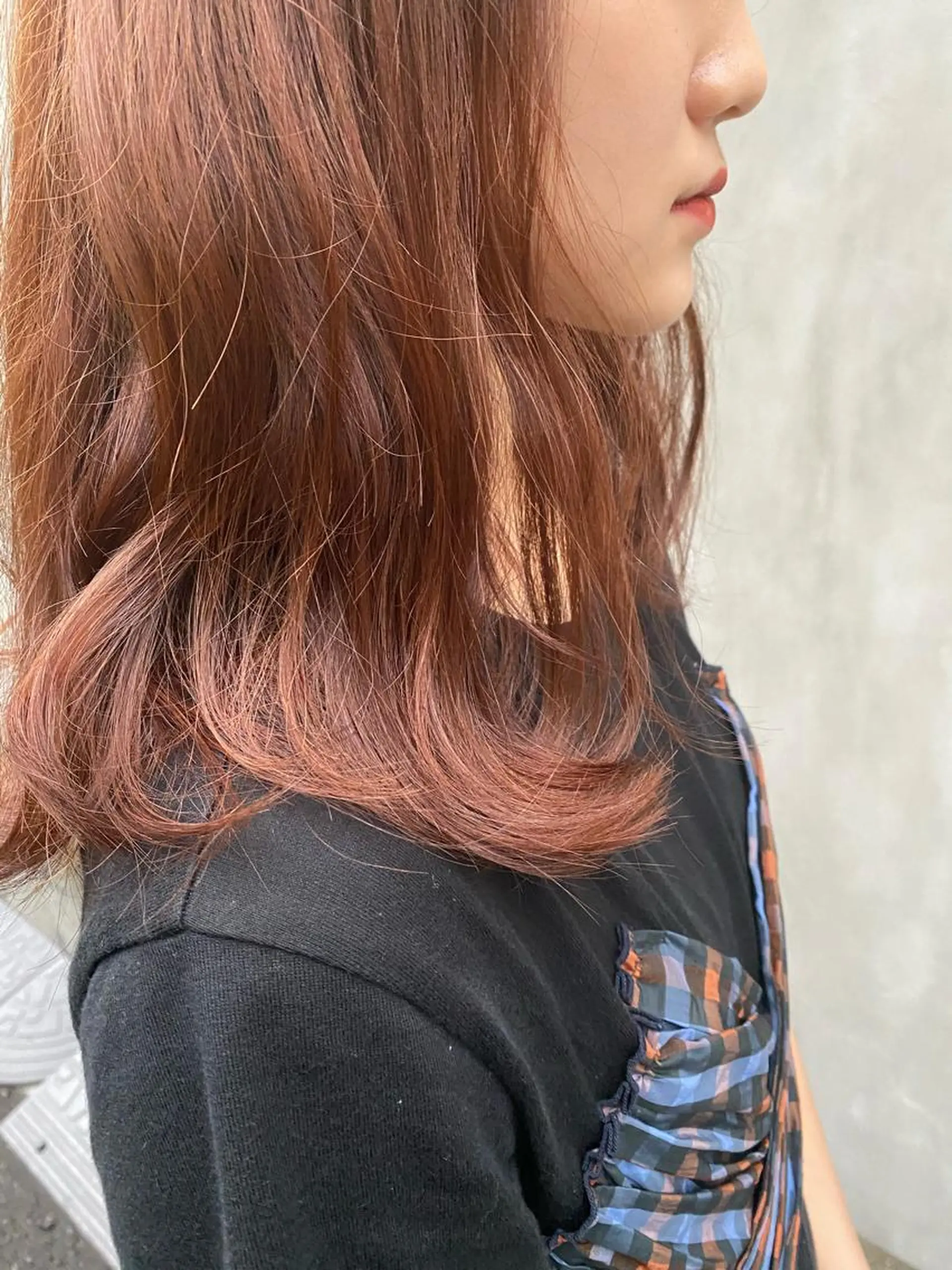 セミロング カラー パーマ ヘアアレンジ メンズ キッズ ネイル マツエク・マツパ ベージュカラー オレンジ オレンジベージュ カラーマツエク オレンジ インナーカラー/ KANAのヘアスタイル