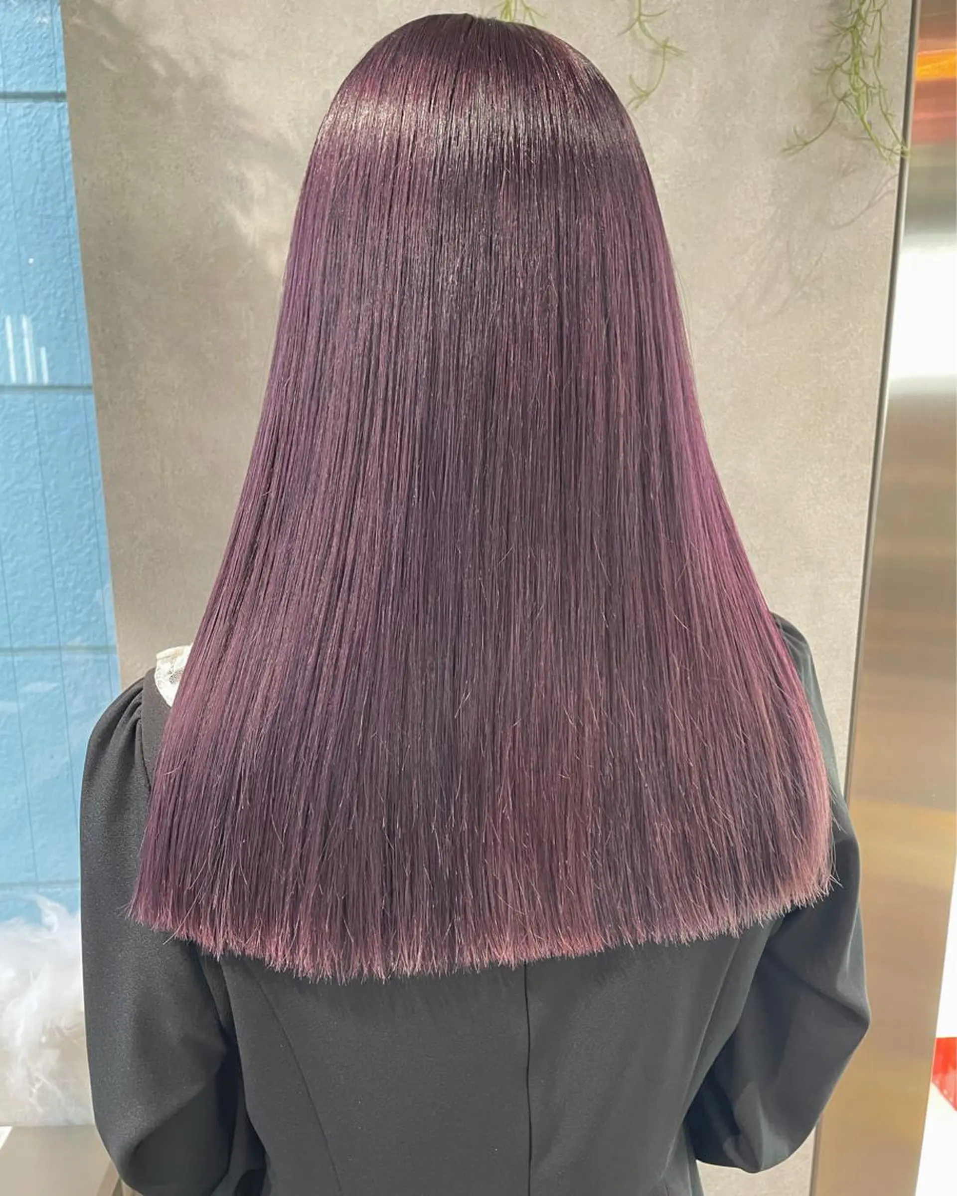 ロング カラー ヘアアレンジ ラベンダーカラー ヘアカラー トレンドlayer cut💐mihoのヘアスタイル