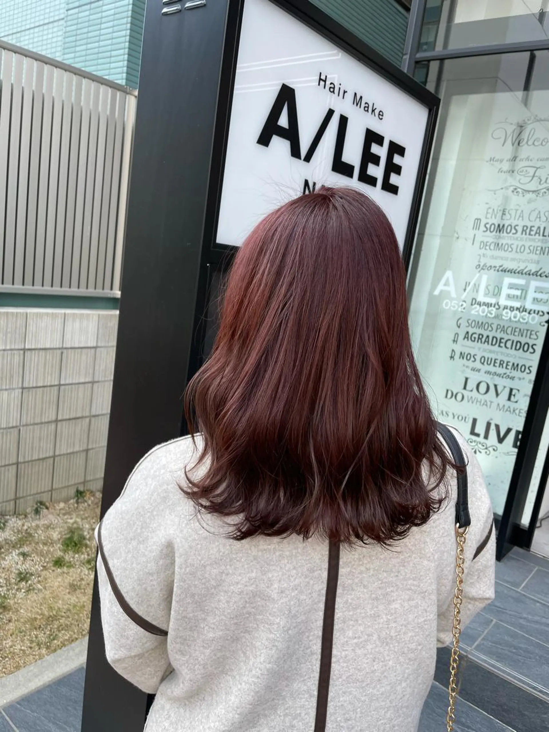 セミロング カラー ブリーチ ブラウンカラー ダブルカラー ブリーチなしカラー ピンクカラー カット ヘアカラー 久保田 千尋のヘアスタイル