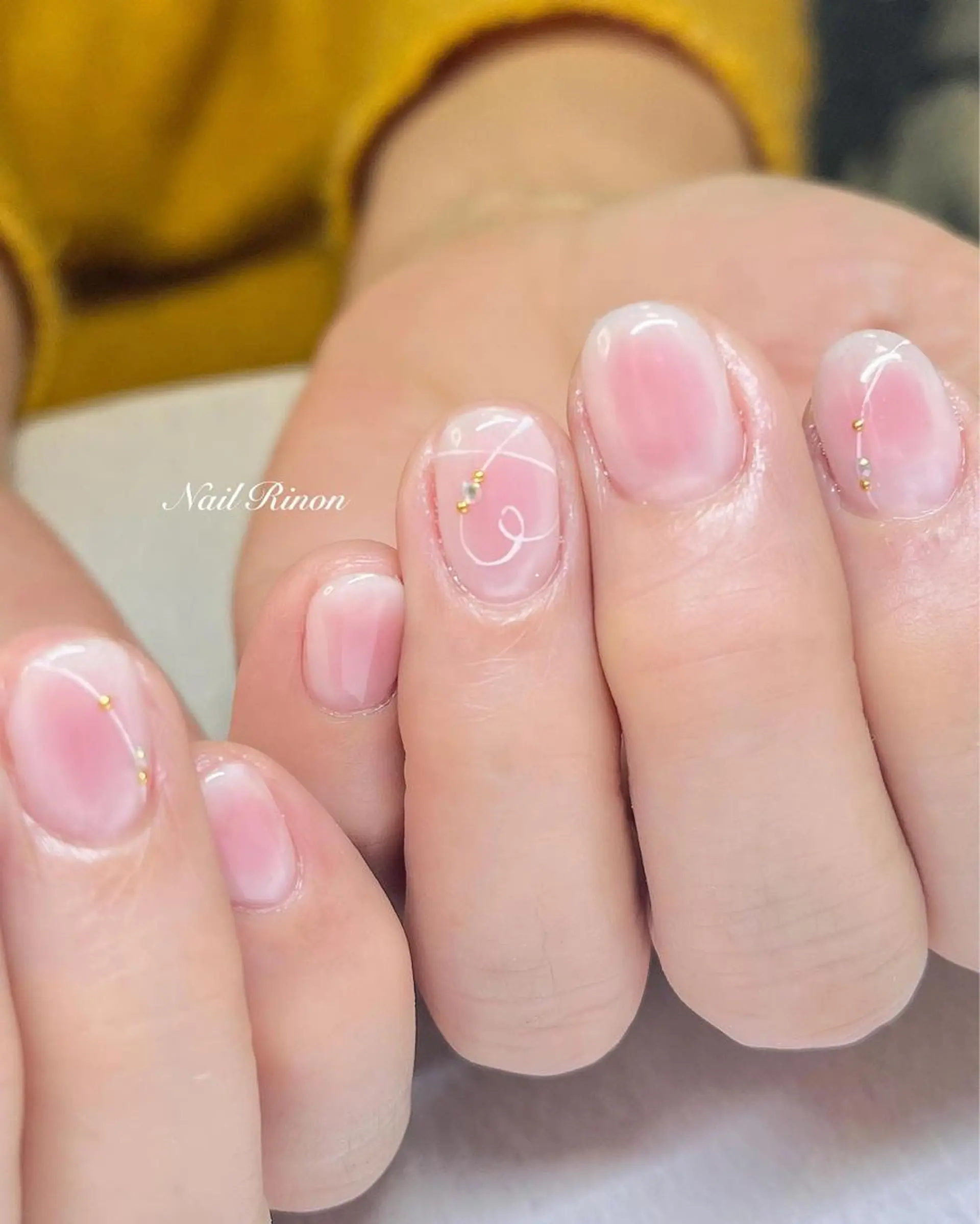 ネイル チークネイル ハンドネイル Nail Rinonのネイルデザイン