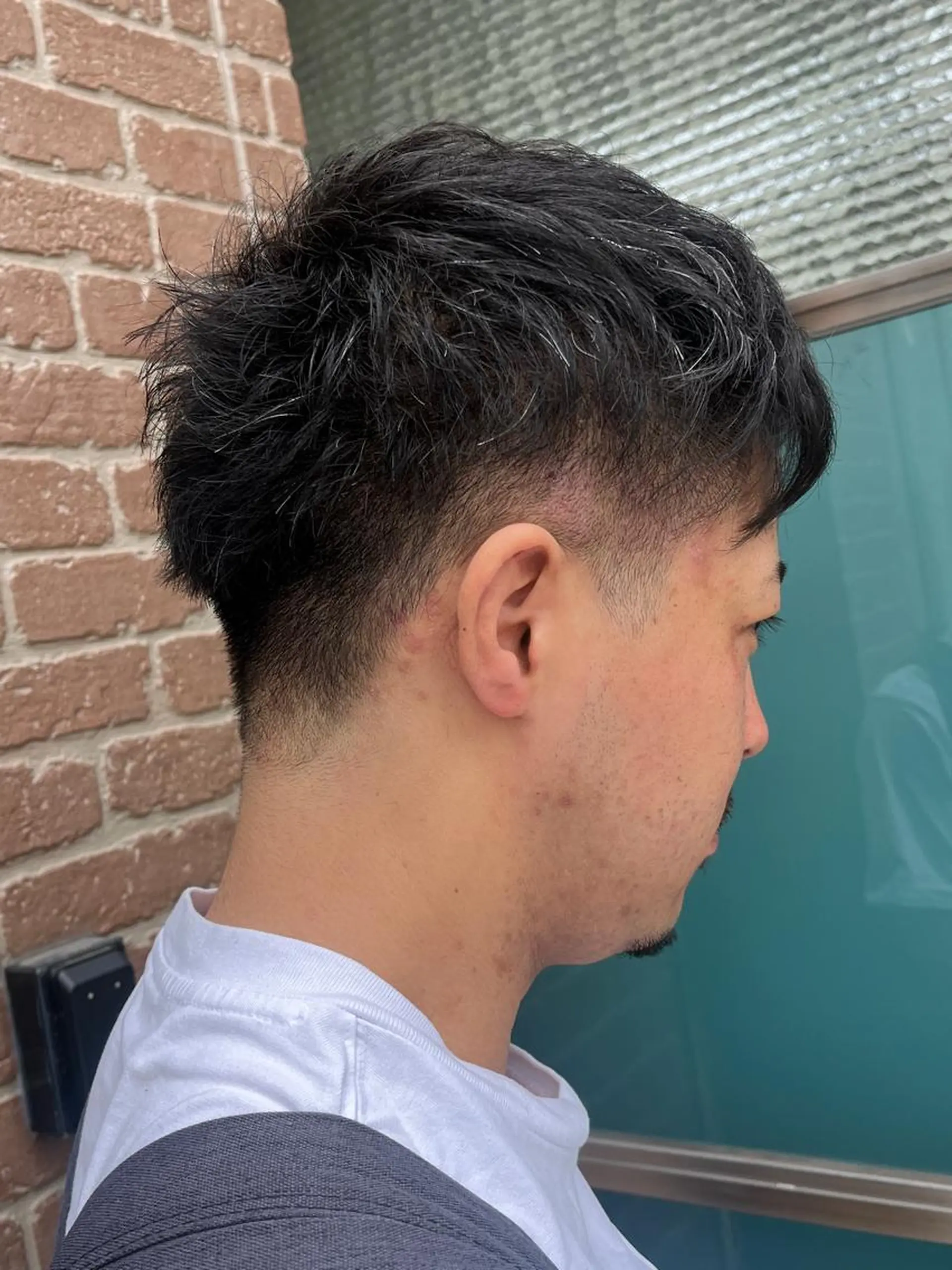 ショート カラー パーマ ヘアアレンジ メンズ キッズ ネイル マツエク・マツパ アイブロウ メンズブリーチ メンズハイライト メンズインナーカラー メンズ韓国風 ブリーチ カット 久木原 ゆりのヘアスタイル