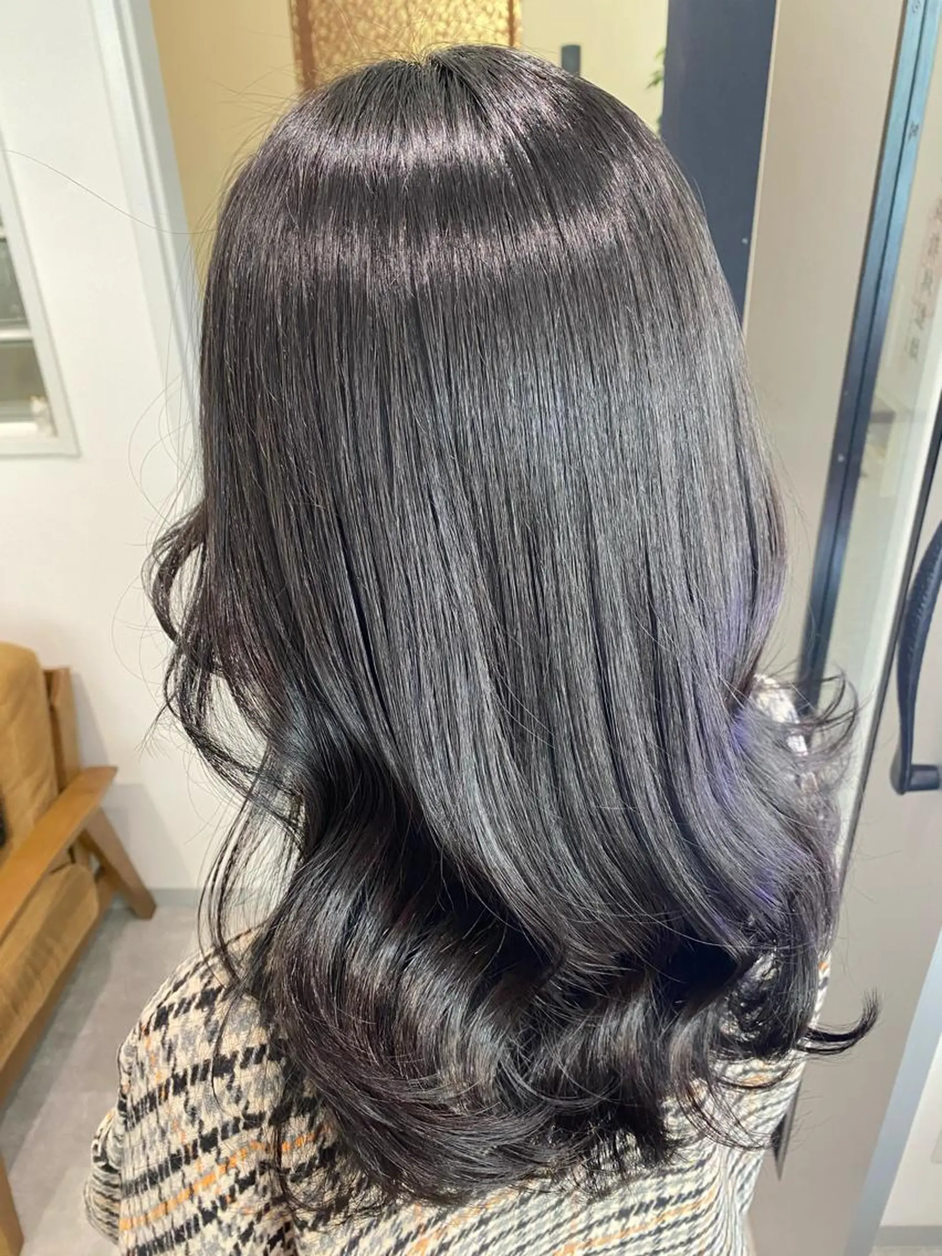 セミロング カラー 【safric】 NAOのヘアスタイル