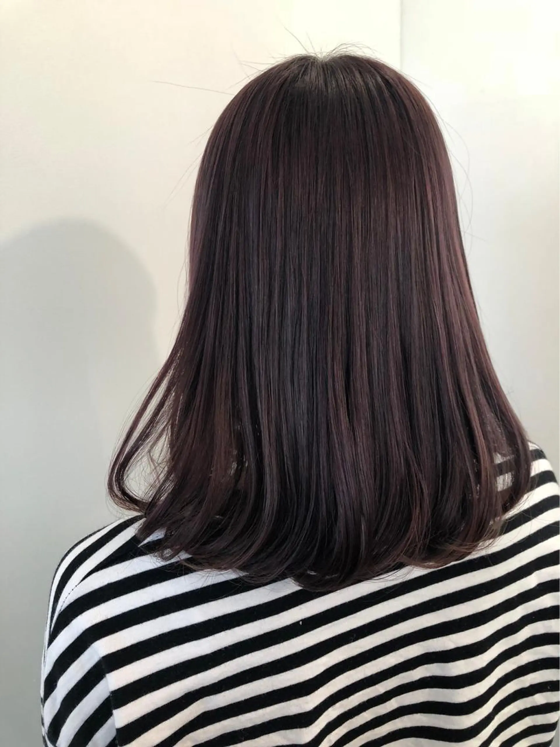 セミロング カラー 齋藤 拓麻のヘアスタイル