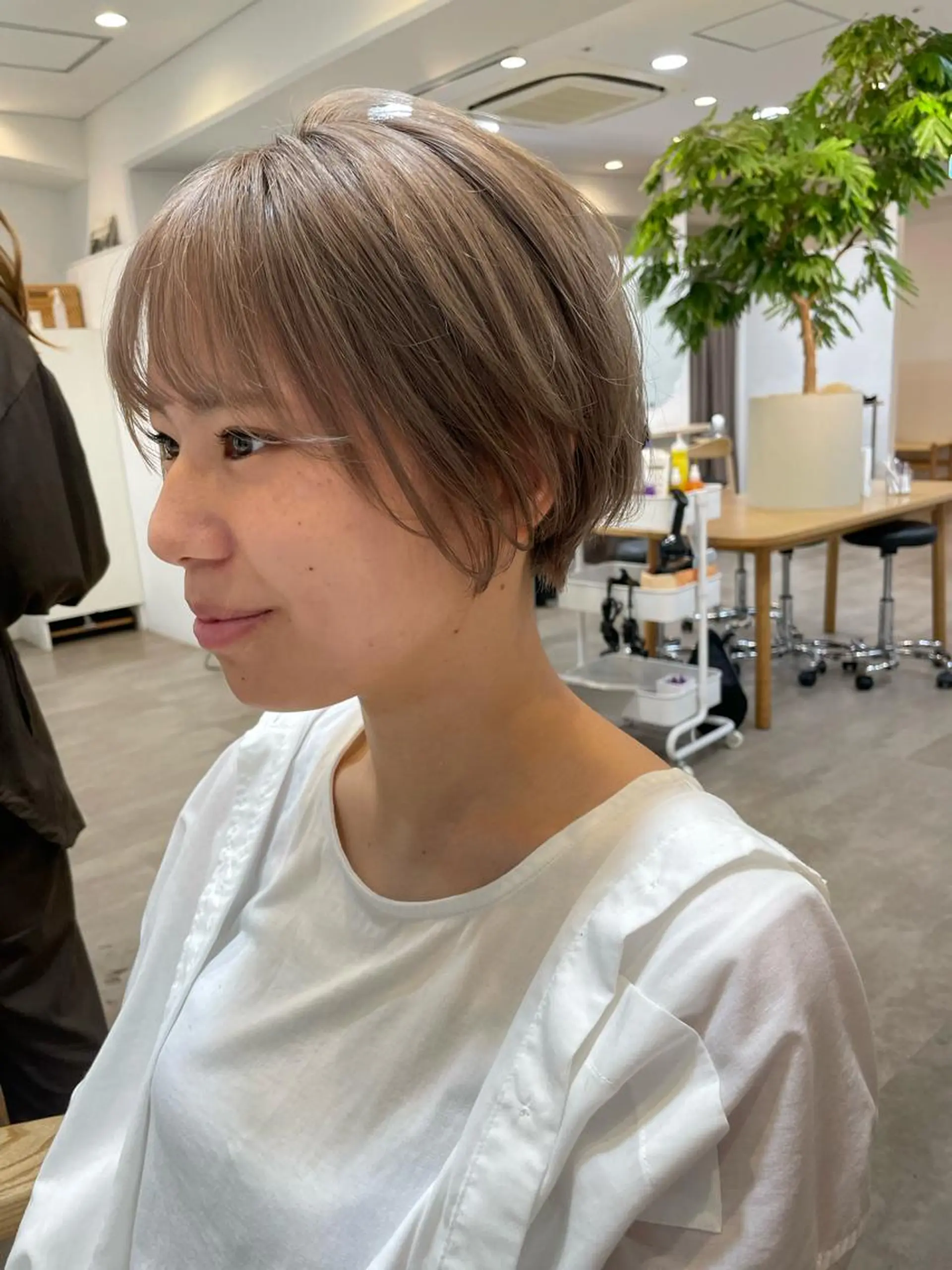 ショート 大迫 江梨のヘアスタイル